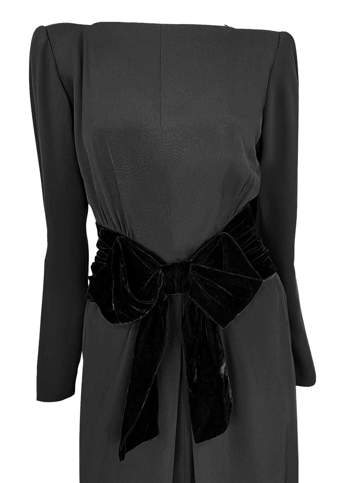 F/W 1983 Yves Saint Laurent Haute Couture Runway Black Velvet Bow Midi Dress For Sale 1