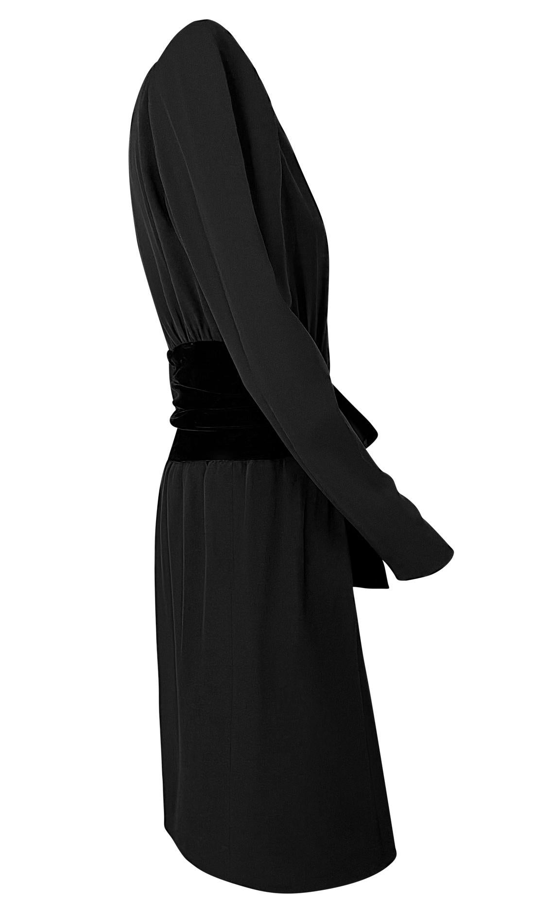 F/W 1983 Yves Saint Laurent Haute Couture Runway Black Velvet Bow Midi Dress For Sale 3
