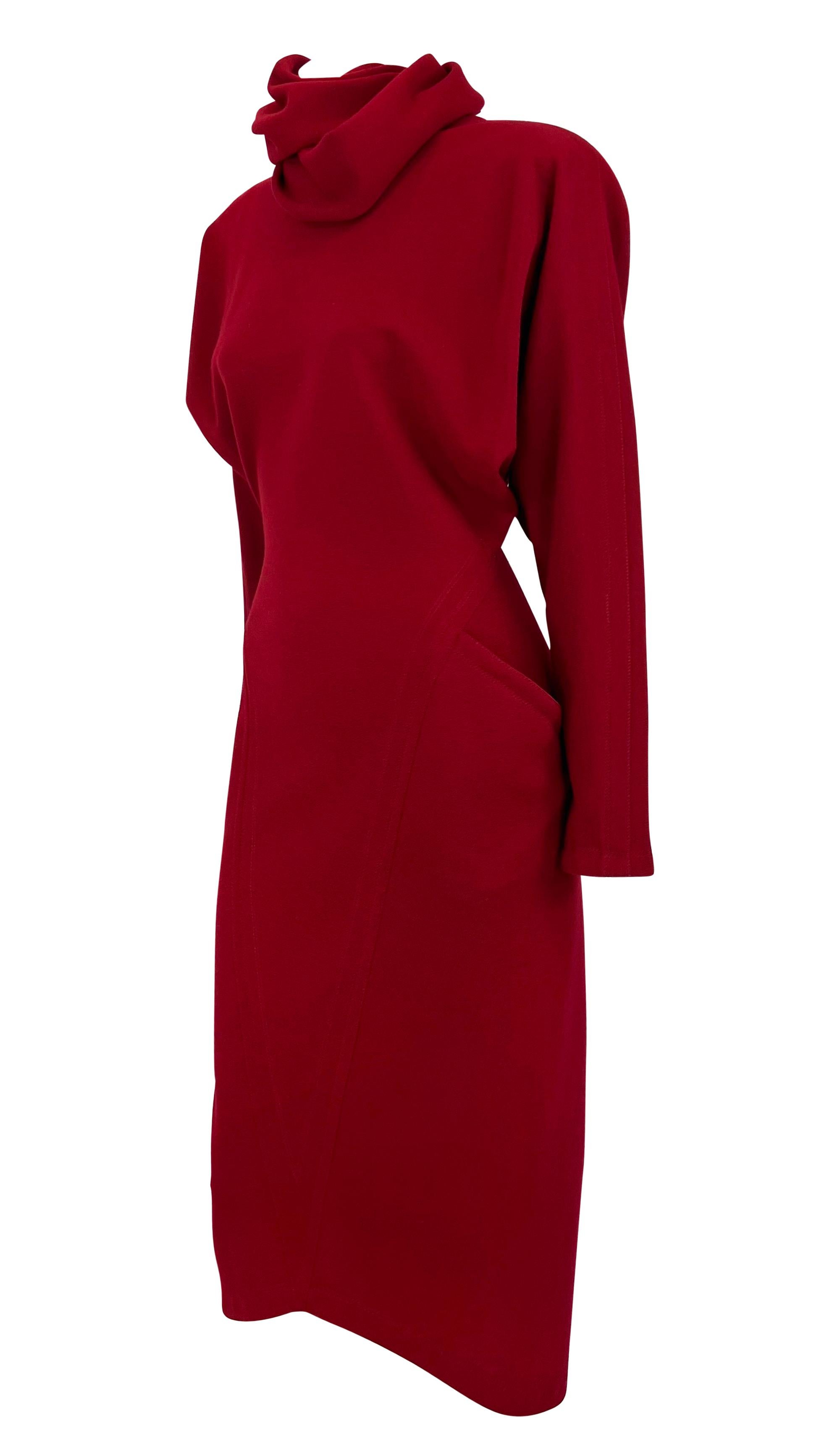 Women's F/W 1984 Gianni Versace Avedon Ad Red Bodycon Knit Wool Scarf Dress For Sale