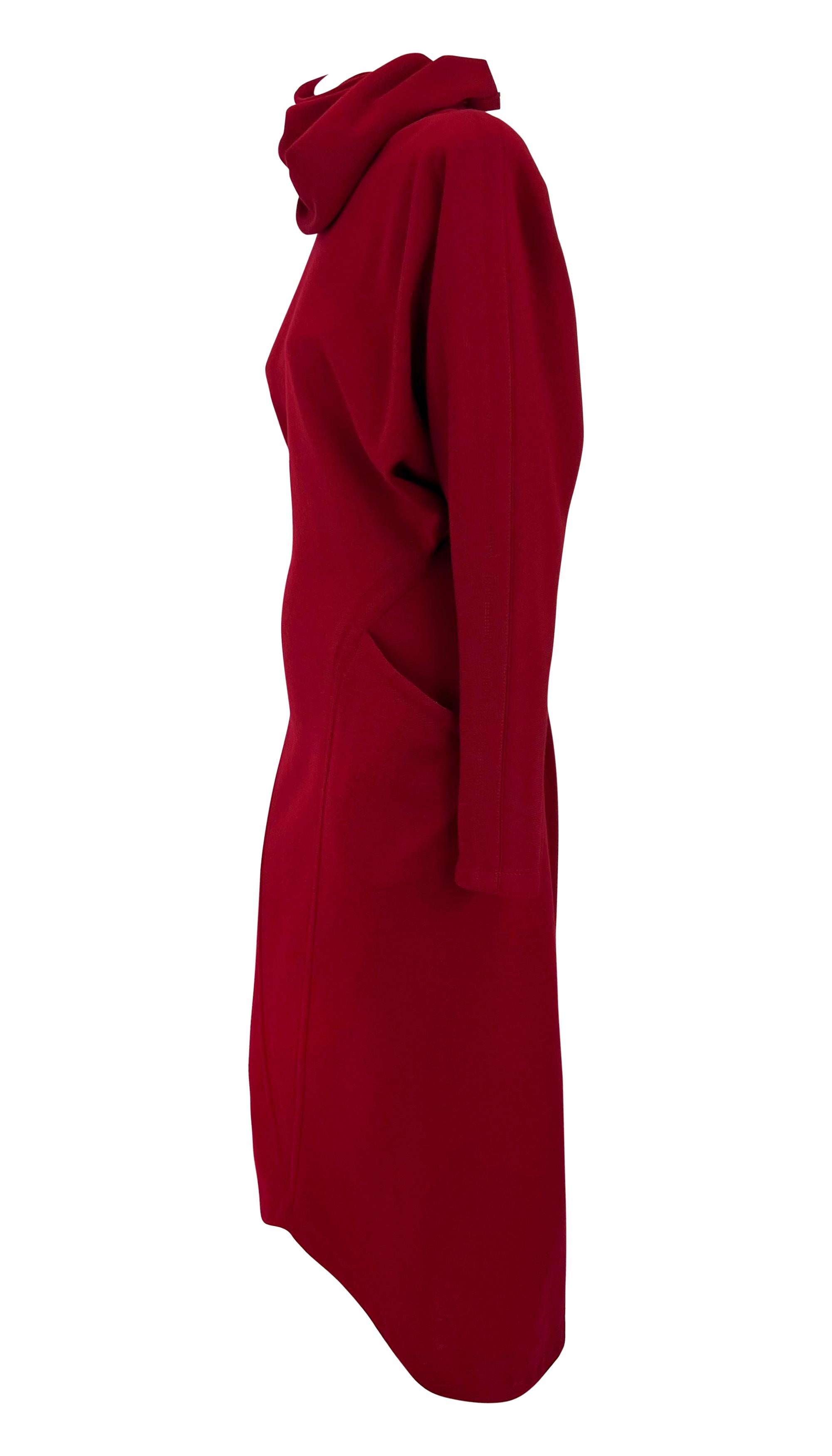 F/W 1984 Gianni Versace Avedon Ad Red Bodycon Knit Wool Scarf Dress For Sale 1