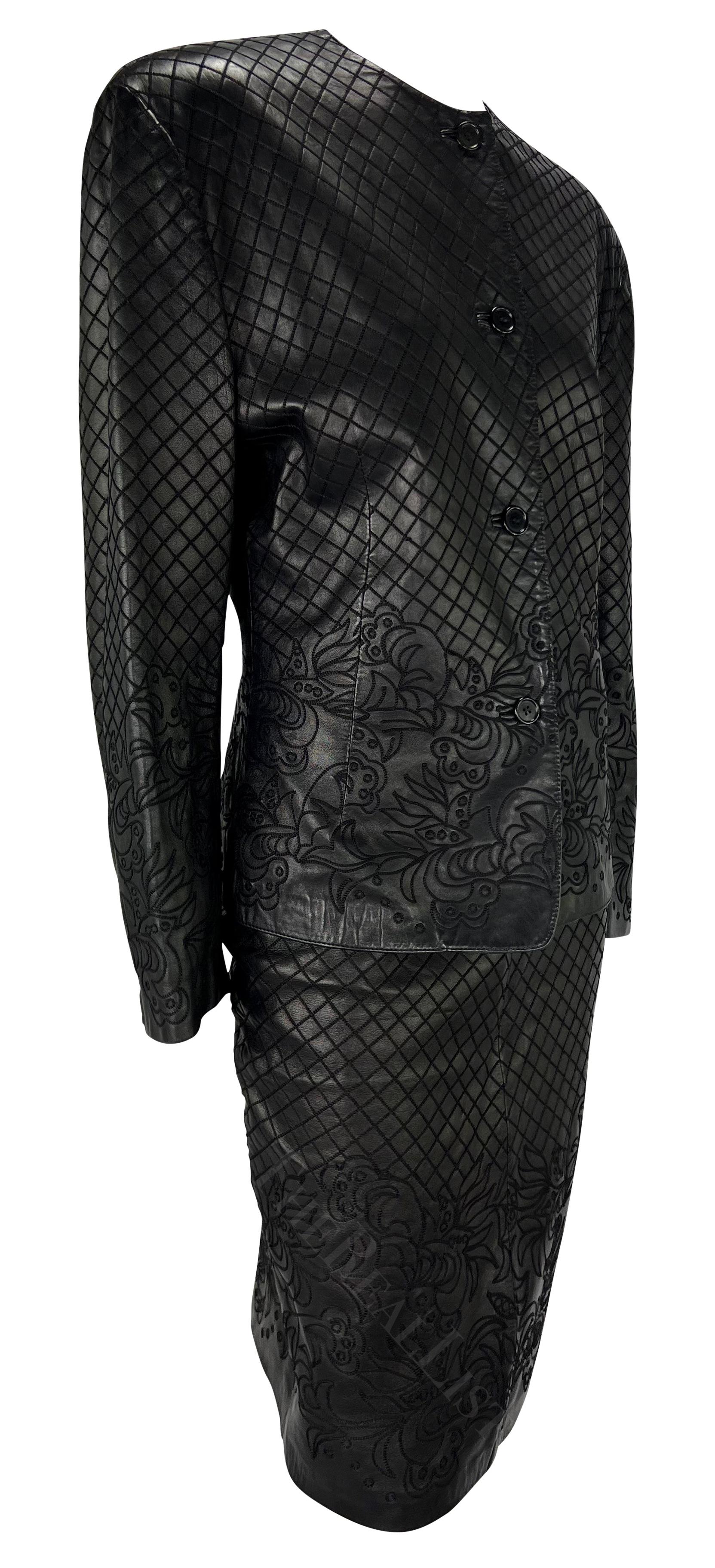 F/W 1986 Gianni Versace Runway Black Leather Embroidered Floral Skirt Set For Sale 3
