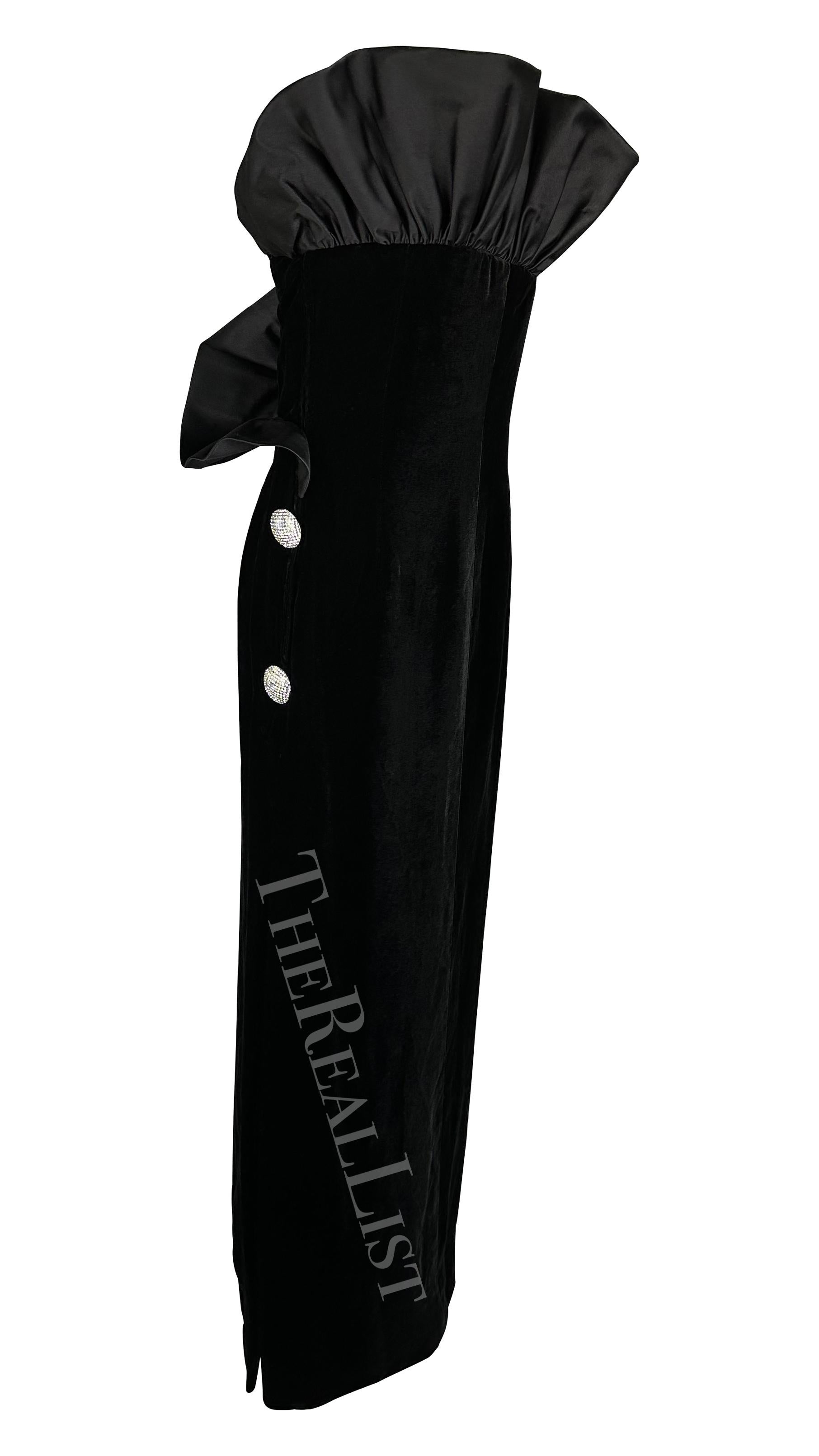 F/W 1987 Givenchy Black Velvet Sculptural Rhinestone Strapless Gown In Excellent Condition For Sale In West Hollywood, CA