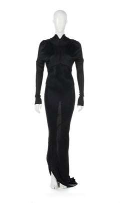 F/W 1988 Azzedine Alaia Vestido de noche negro de jersey de moaré con cola