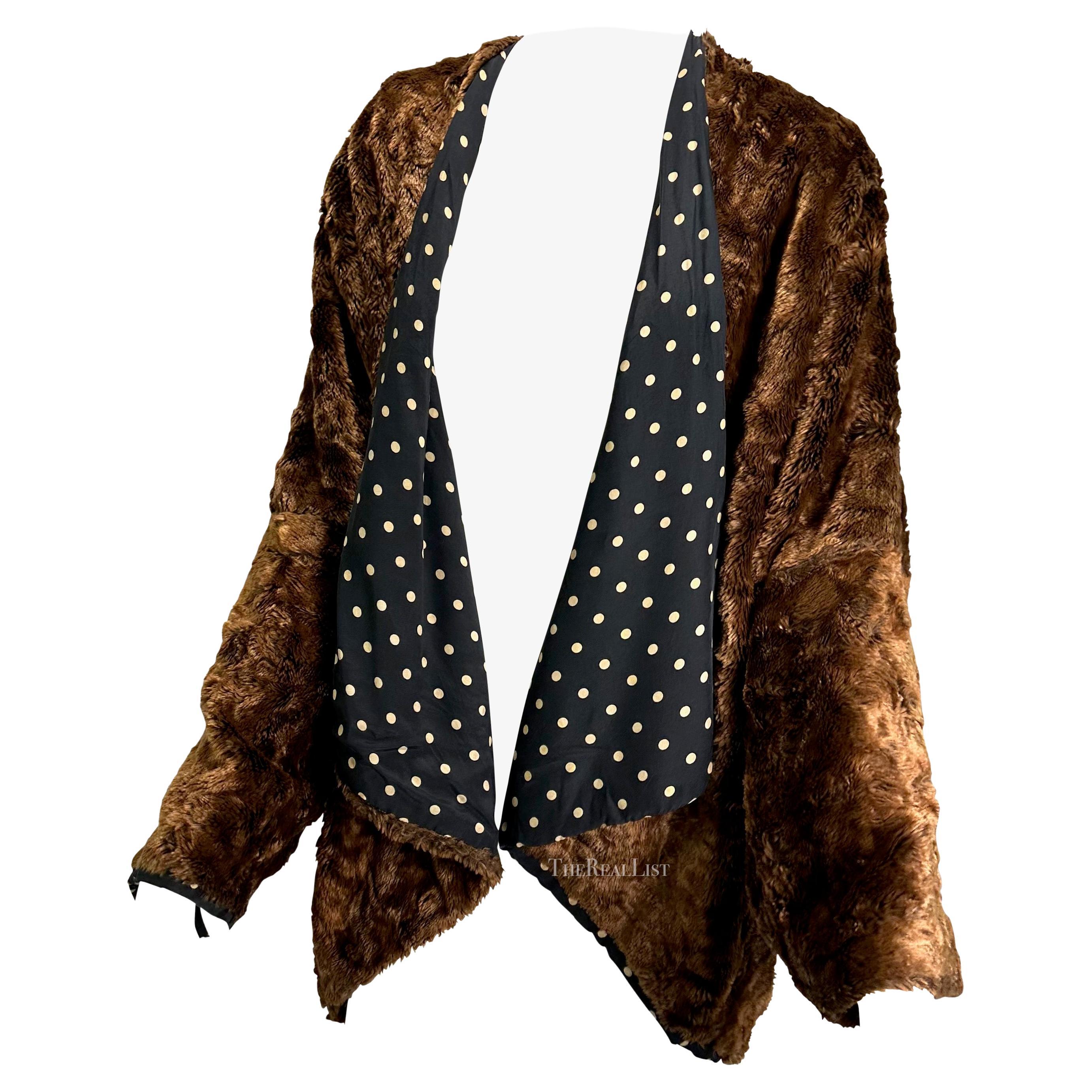 F/W 1989 Dolce & Gabbana Runway Ad Brown Faux Fur Polka Dot Shawl Jacket Pour femmes en vente
