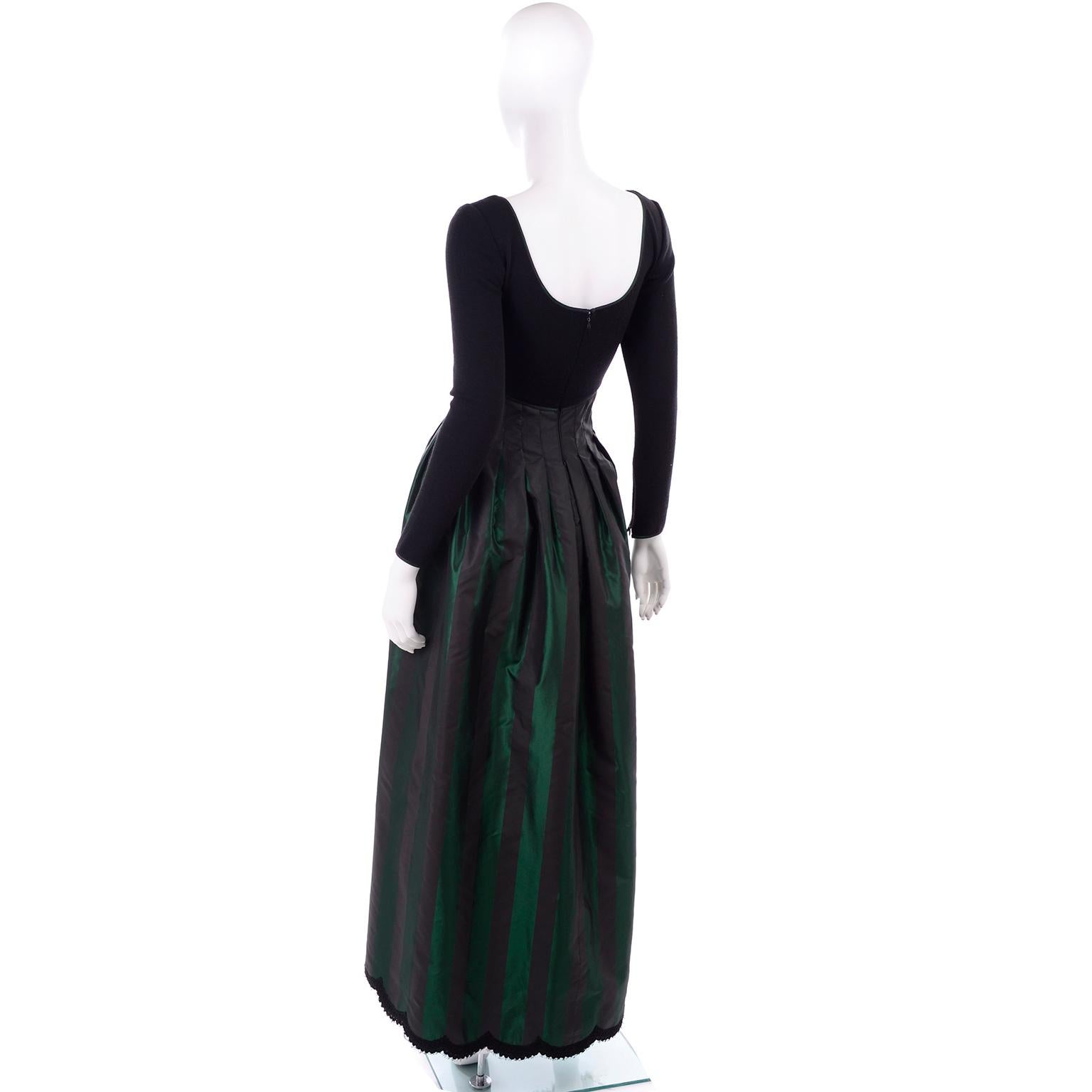 Robe de soirée à rayures noires et vertes iridescentes Geoffrey Beene, collection A/H 1989 Pour femmes en vente