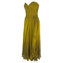 F/W 1989 Oscar De La Renta Pasarela Vestido sin tirantes de gasa Chartreuse