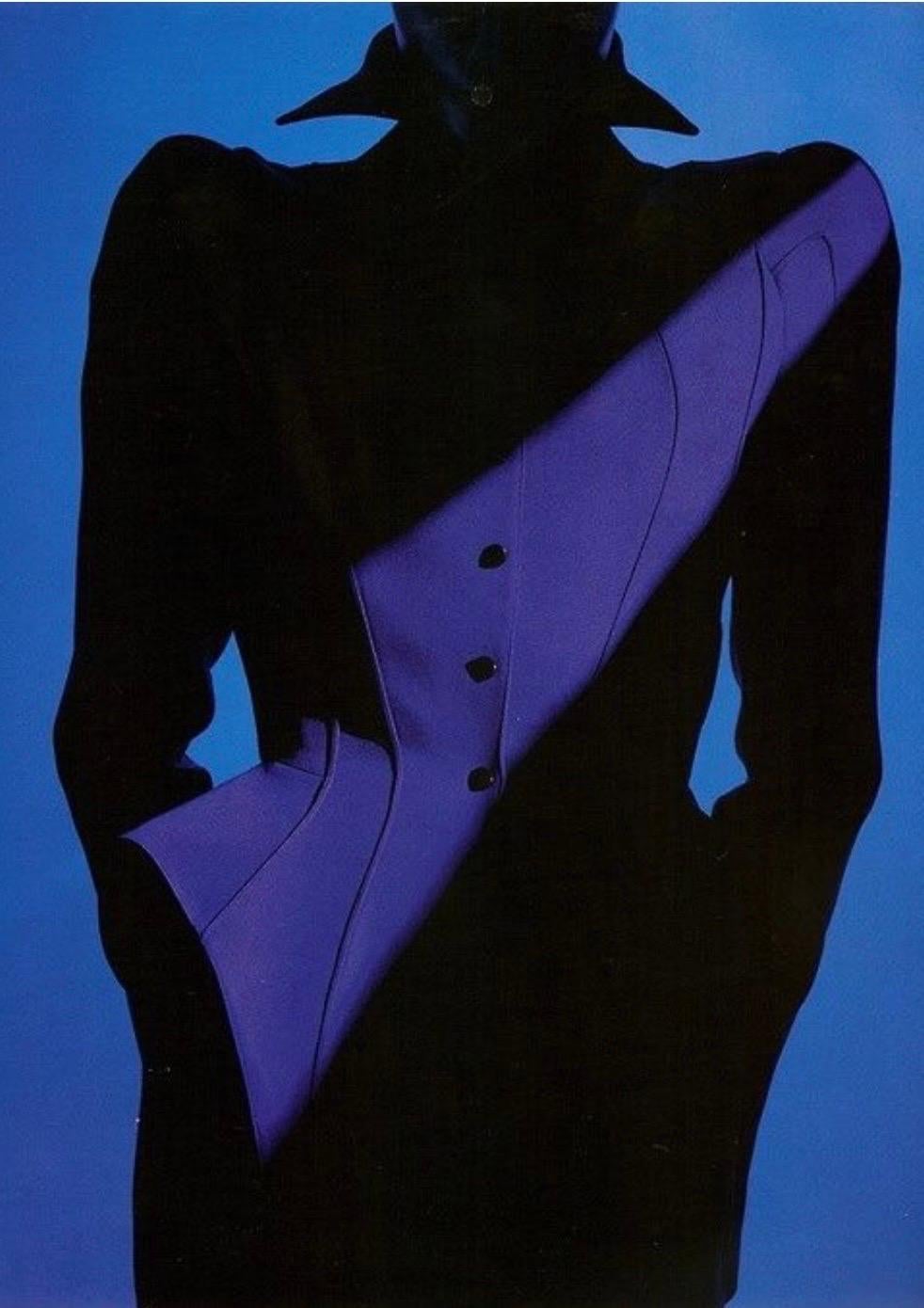 F/W 1988 Thierry Mugler Black Les Infernales Structural Runway Jacket For Sale 6