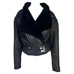 F/W 1989 Thierry Mugler 'Hiver Buick' Chaqueta de piel de oveja negra sobredimensionada