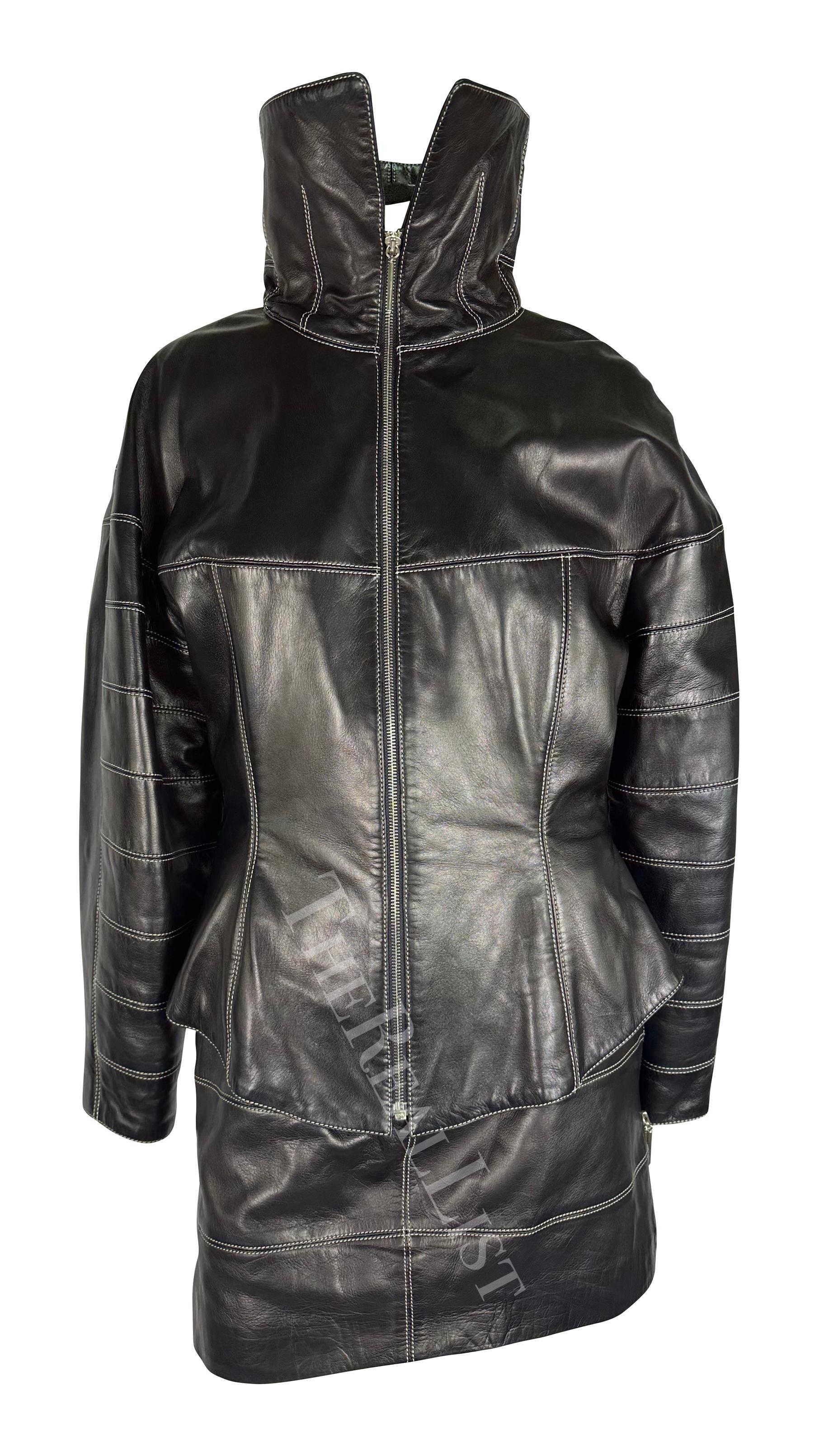 Donna A/I 1991 Claude Montana: set di giacca e gonna in pelle da passerella in vendita