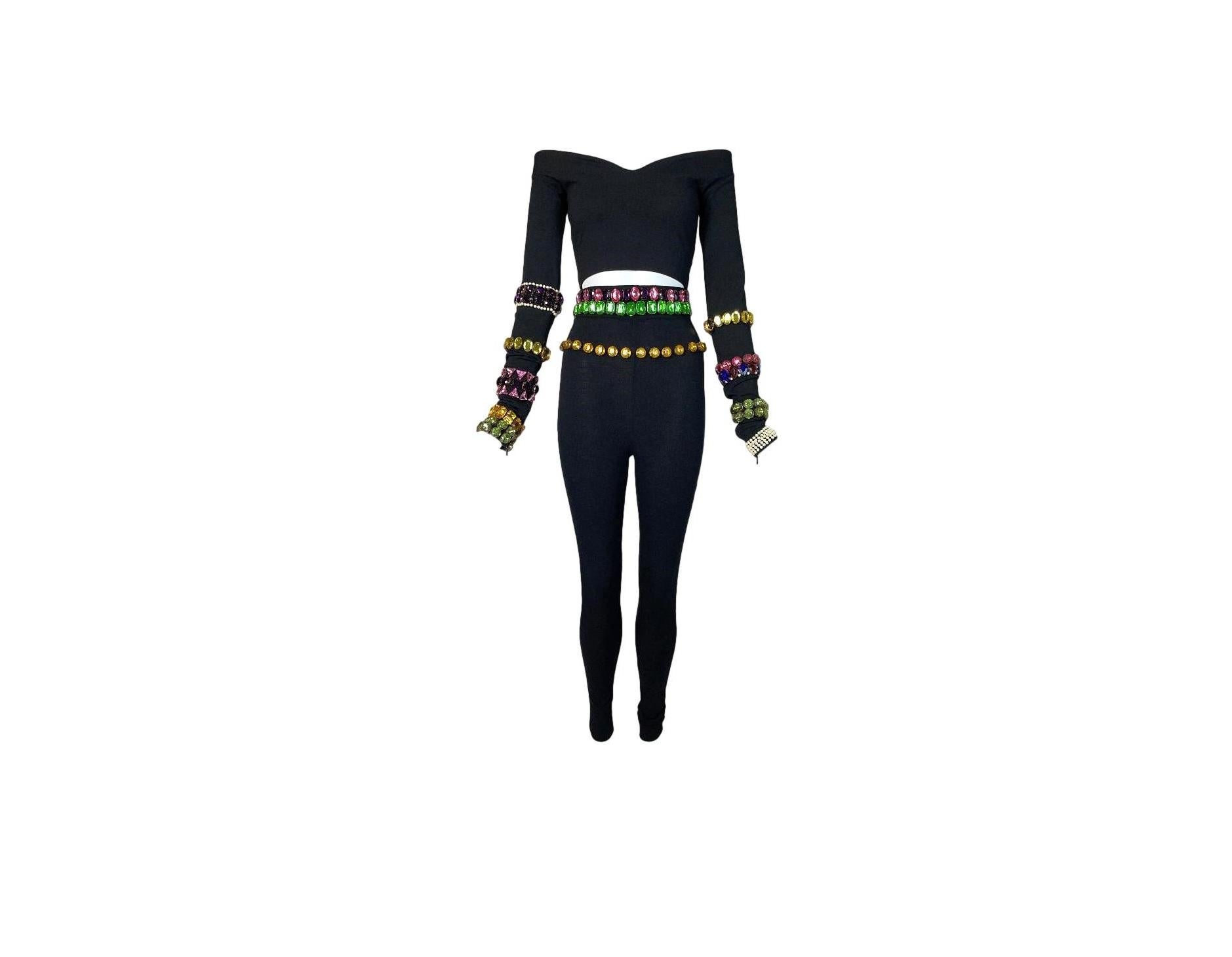 **THANK YOU FOR SHOPPING WITH MES DEUX FILLES**

DESIGNER: F/W 1991 Dolce & Gabbana
CONDITION: Good- no flaws
FABRIC: Wool & Nylon
COUNTRY MADE: Italy
SIZE: Top is 44- Leggings are 42
MEASUREMENTS; provided as a courtesy, not a guarantee of