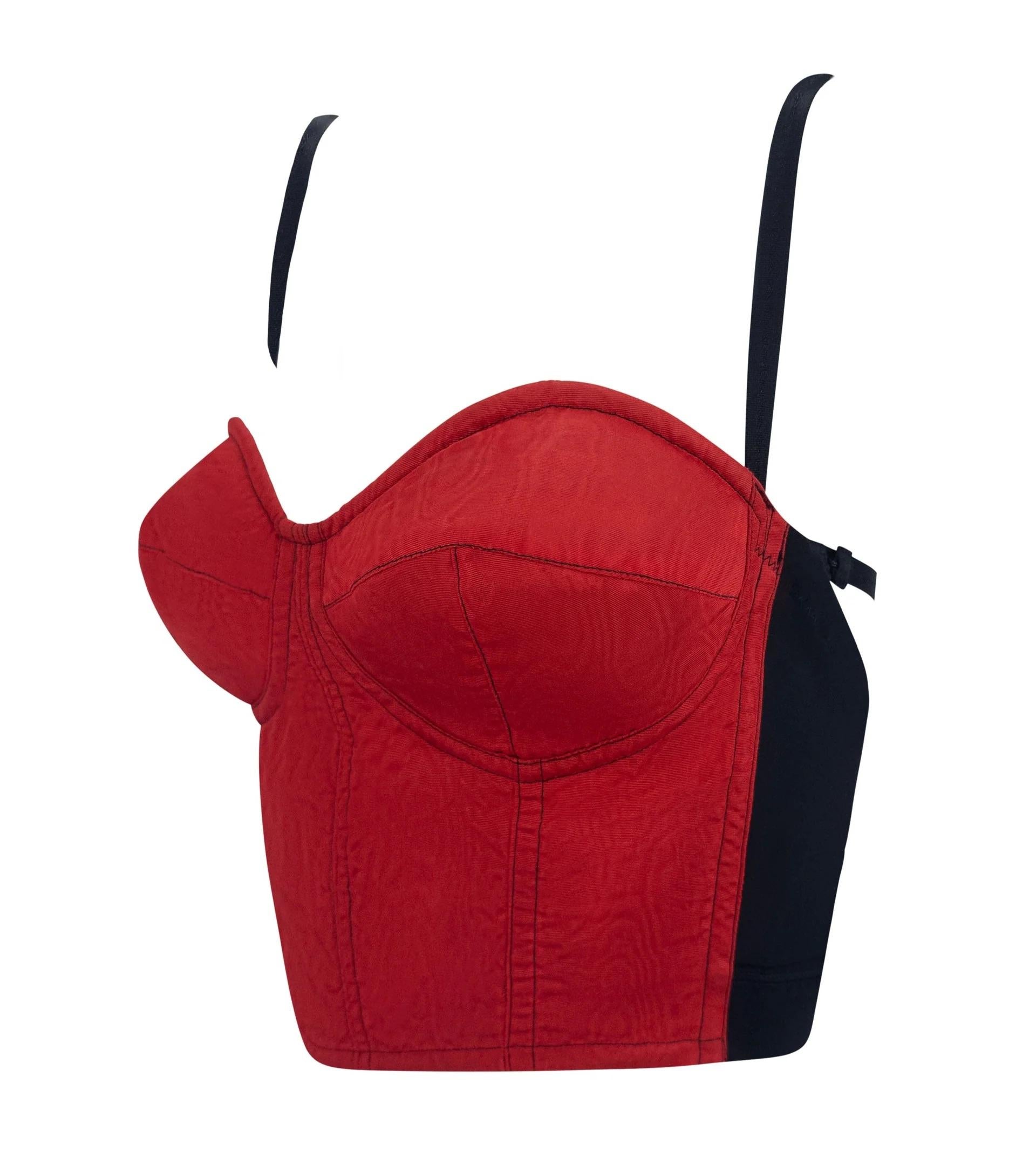 A/I 1991 Dolce & Gabbana Runway Red Moire Satin Bustier Backless Crop Top in vendita 3