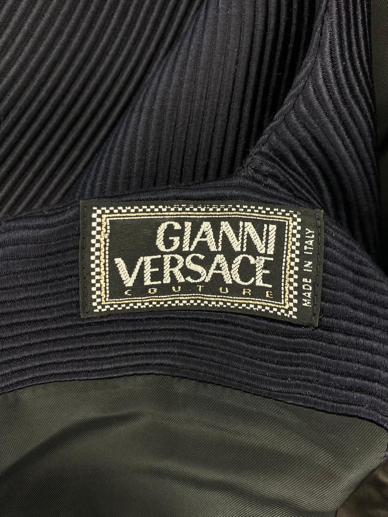 F/W 1991 Gianni Versace Couture Black Wool Silk Flare A-Line Mini Dress For Sale 5