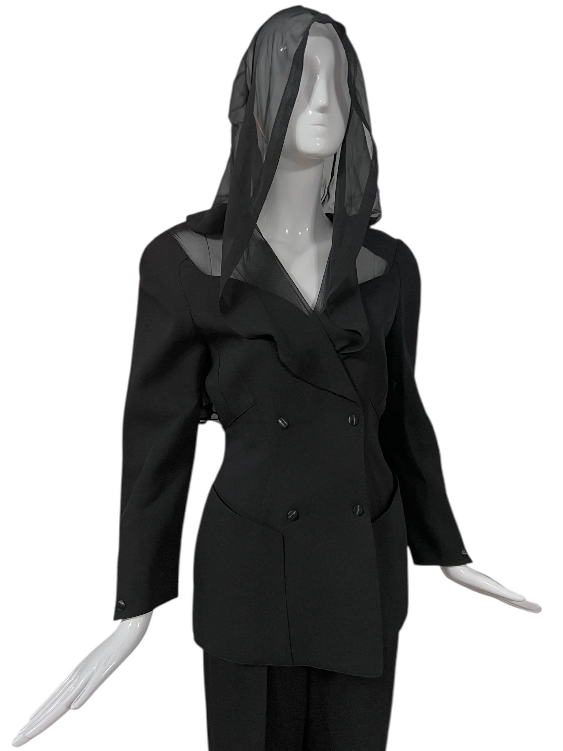 Tuta Thierry Mugler F&F Vintage A/I 1991 con cappuccio nero in vendita 7