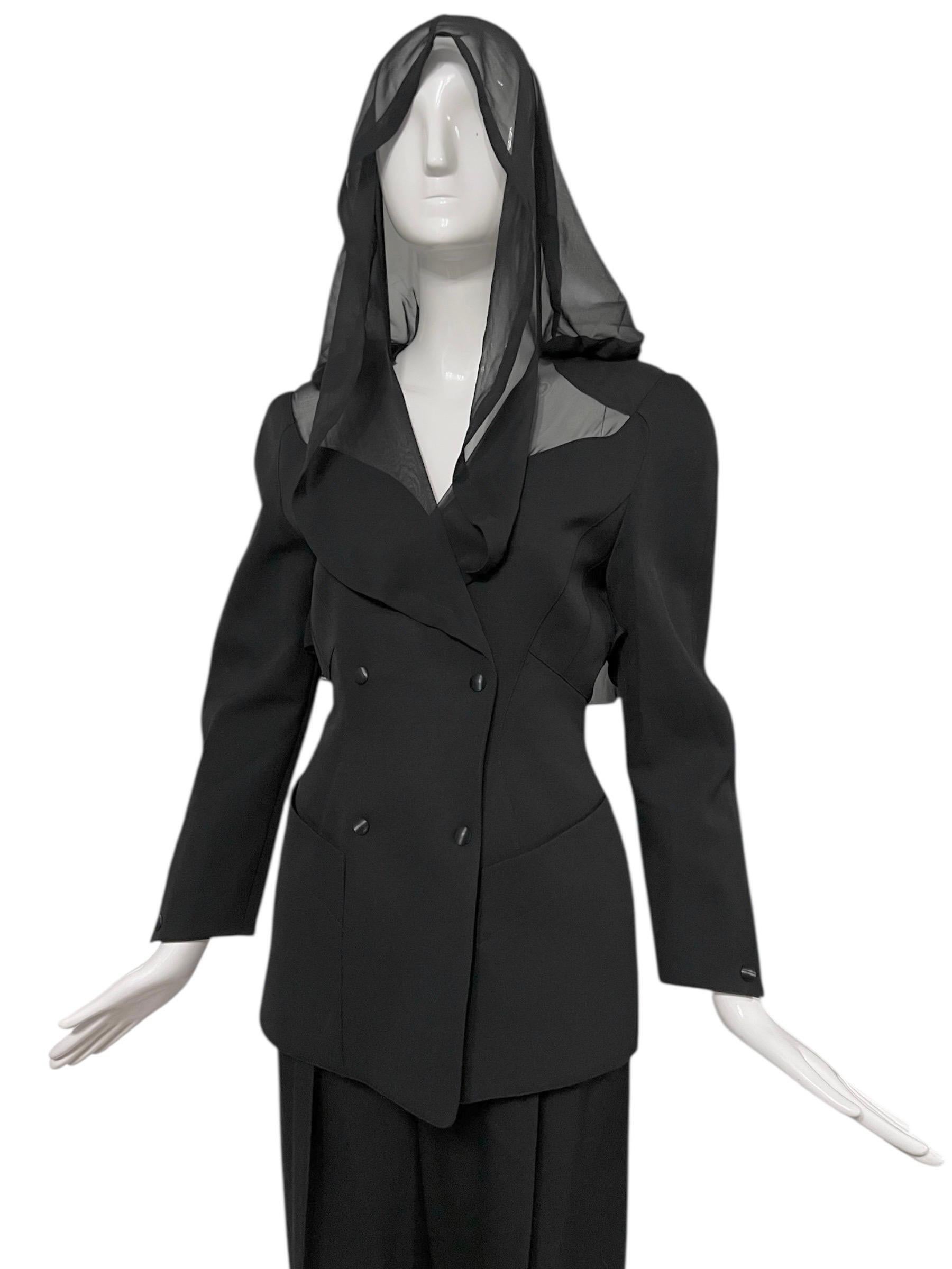 Nero Tuta Thierry Mugler F&F Vintage A/I 1991 con cappuccio nero in vendita