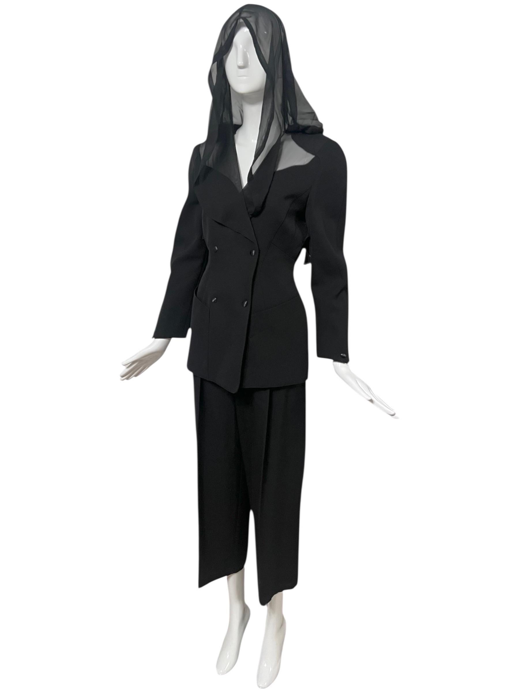 Tuta Thierry Mugler F&F Vintage A/I 1991 con cappuccio nero in vendita 4