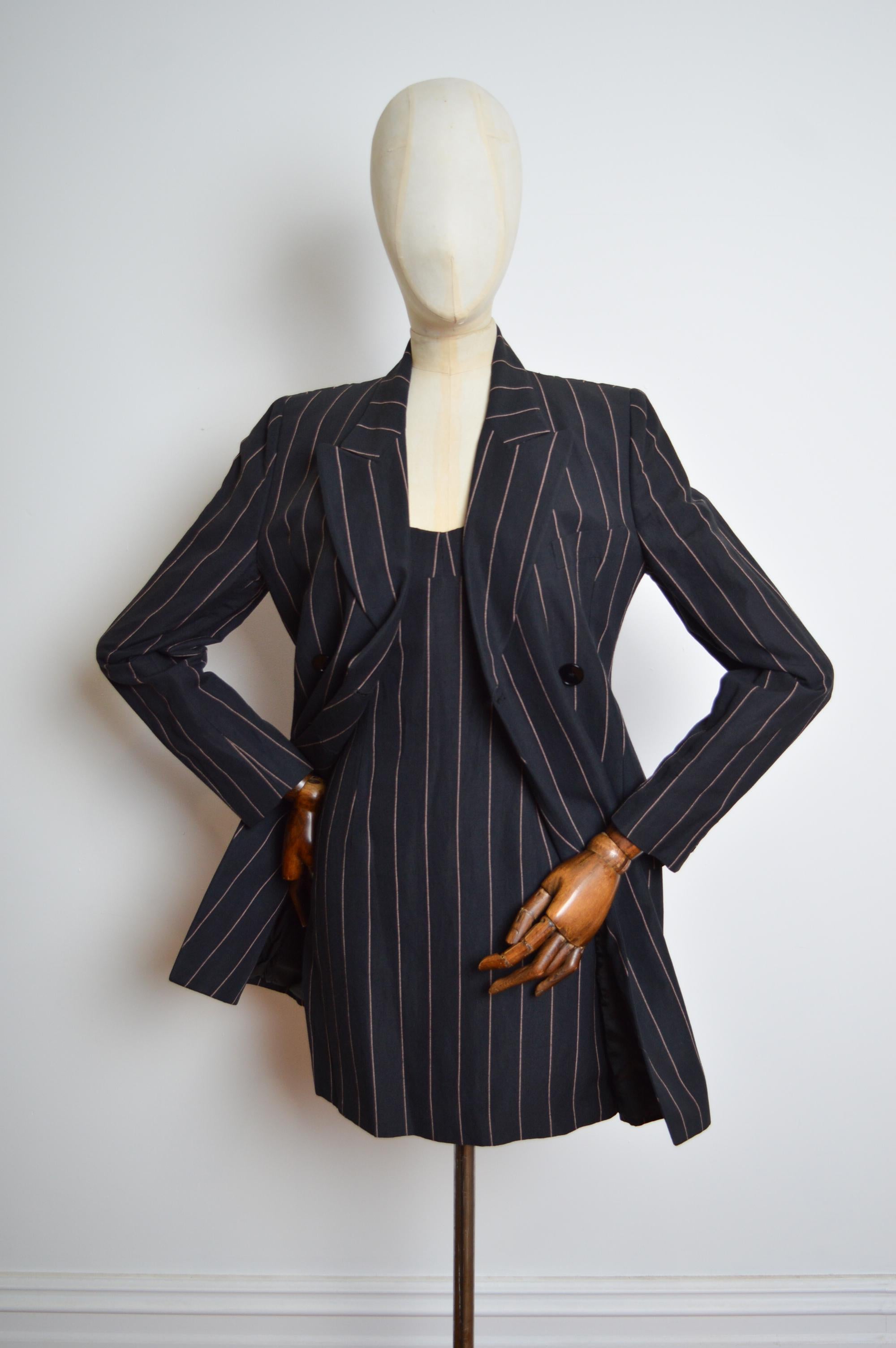A/I 1992 Dolce & Gabbana Runway Black Pinstripe Tuxedo Jacket & Dress Suit Set in vendita 8