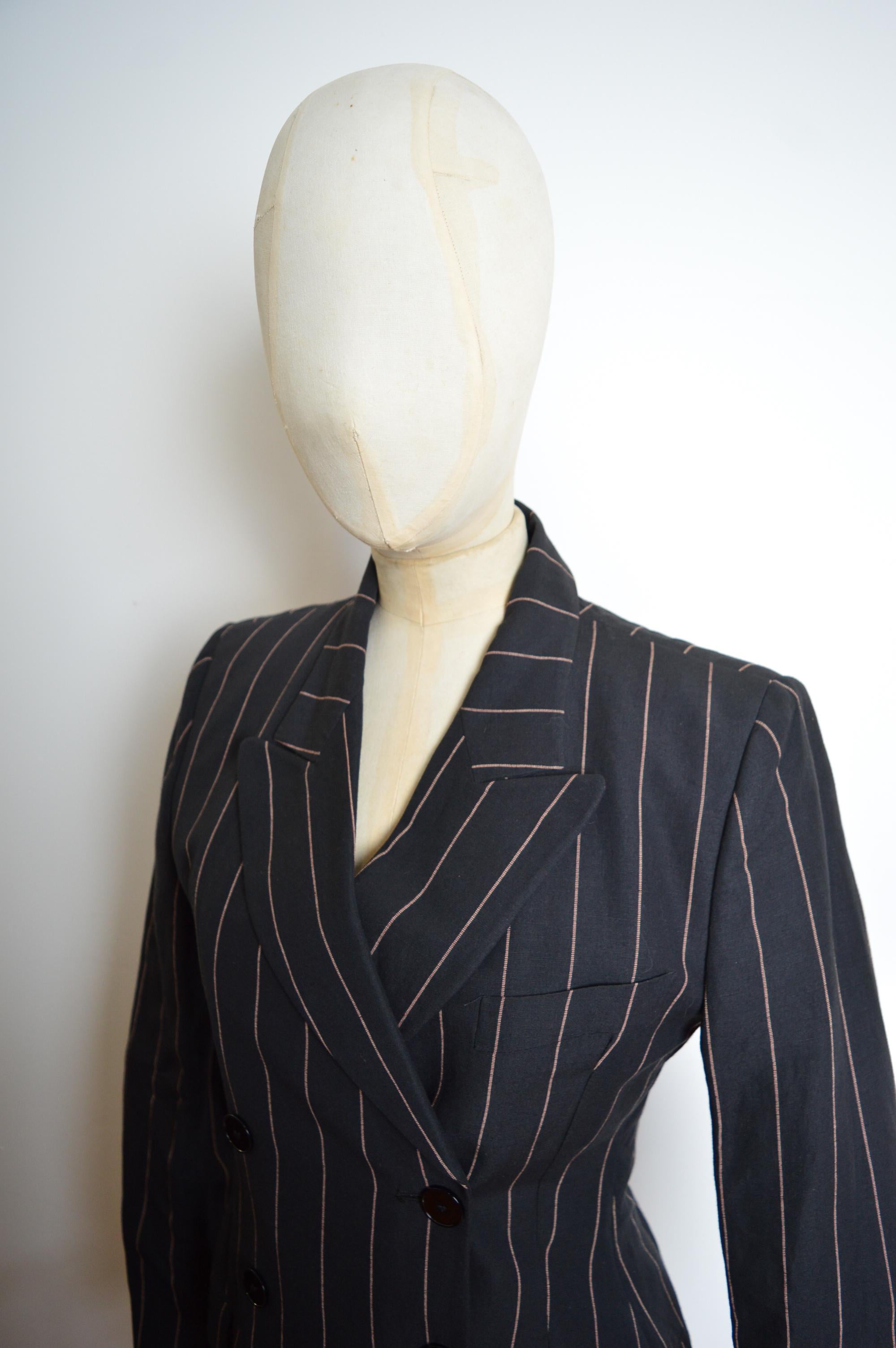 A/I 1992 Dolce & Gabbana Runway Black Pinstripe Tuxedo Jacket & Dress Suit Set in vendita 9