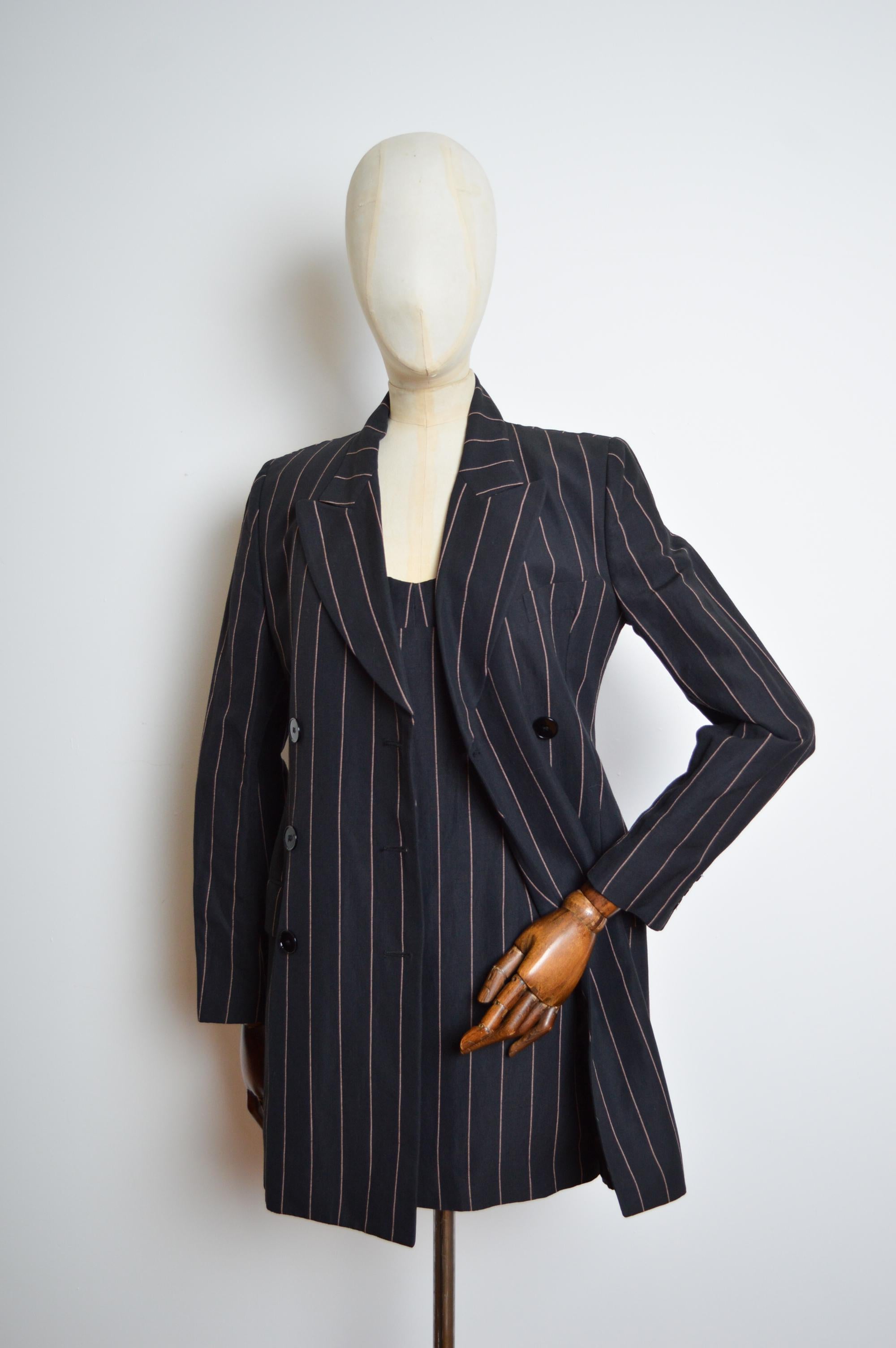 A/I 1992 Dolce & Gabbana Runway Black Pinstripe Tuxedo Jacket & Dress Suit Set in vendita 1