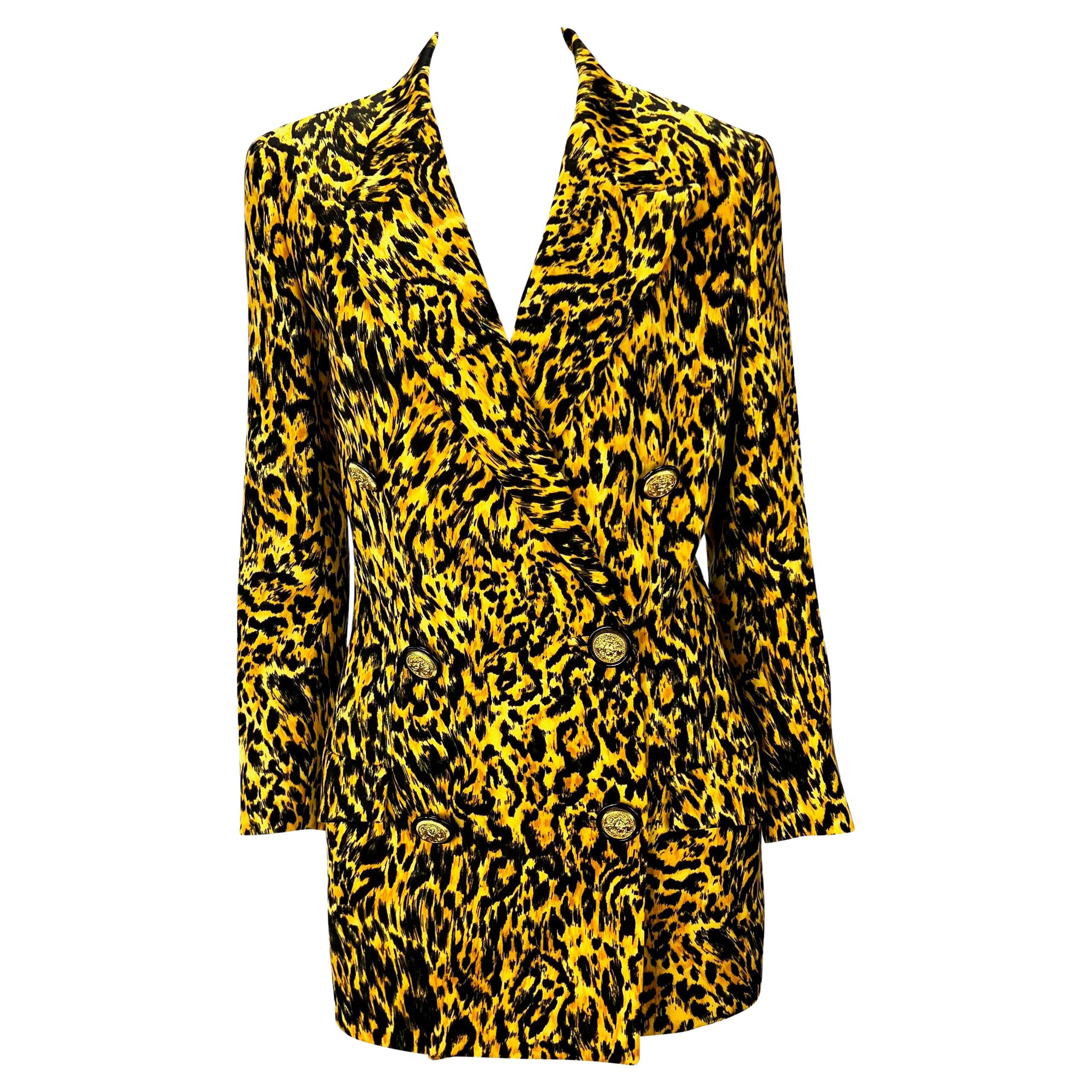 NWT F/W 1992 Gianni Versace Couture Leopard Print Wool Double Breasted Blazer For Sale