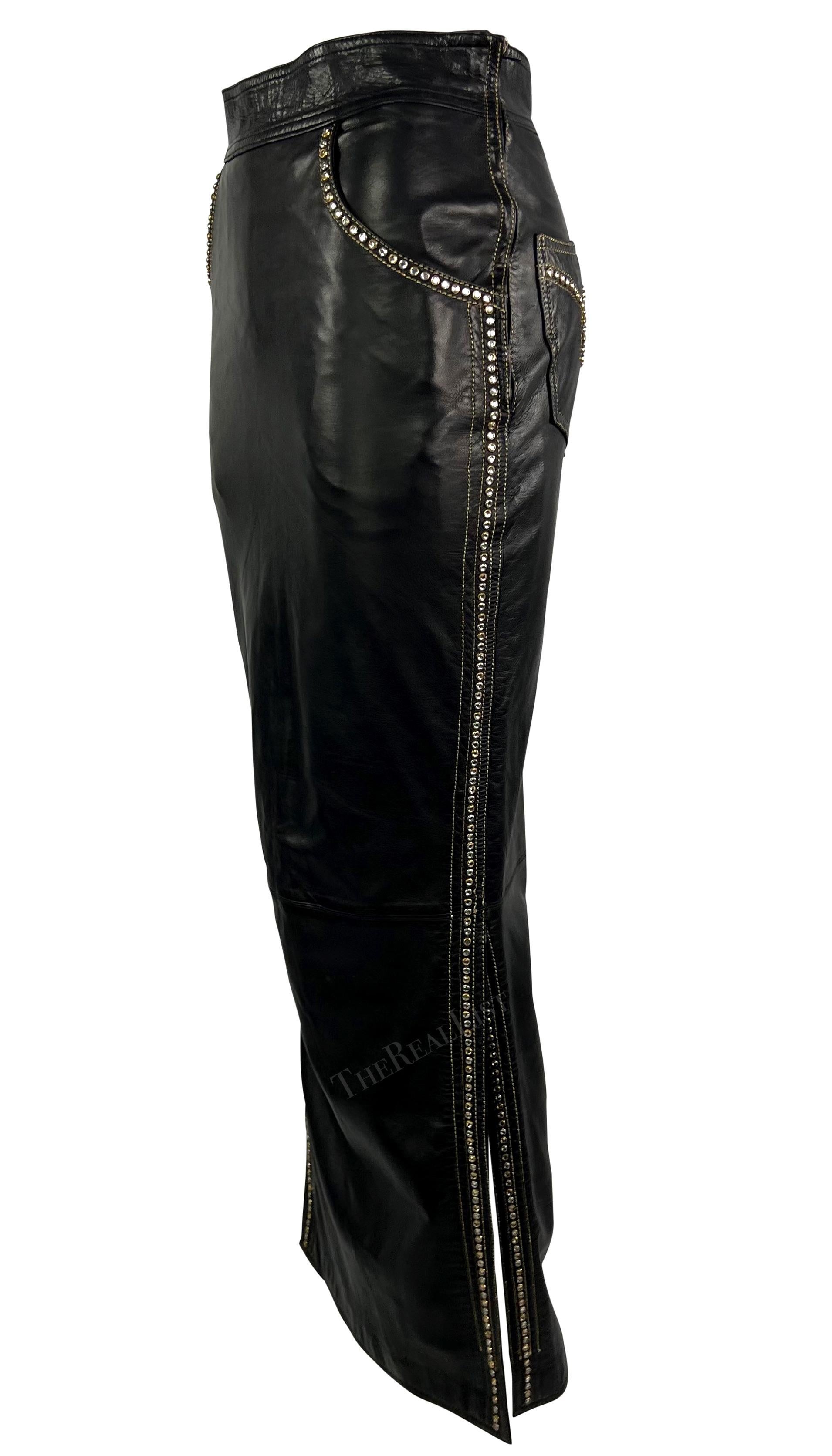 F/W 1992 Gianni Versace Runway 'Miss S&M' Black Leather Rhinestone Maxi Skirt (Jupe longue en cuir noir avec strass)  en vente 8