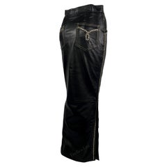 F/W 1992 Gianni Versace Runway 'Miss S&M' Black Leather Rhinestone Maxi Skirt (Jupe longue en cuir noir avec strass) 