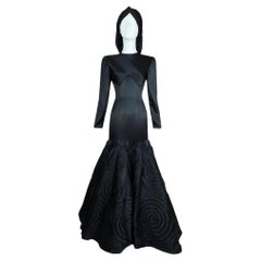 F/W 1992 Valentino Haute Couture Runway Black Spanish Beaded Gown Dress