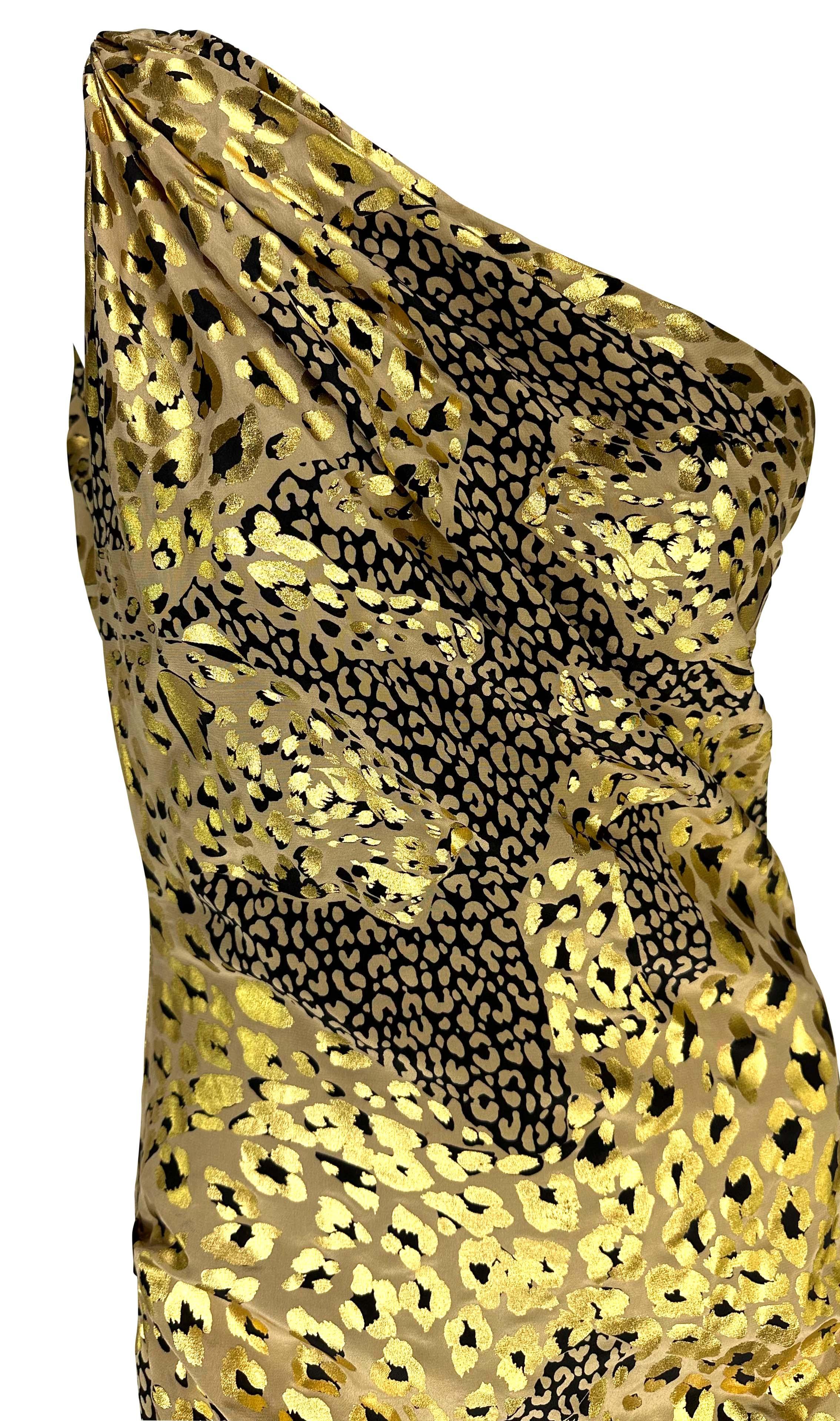 Robe asymétrique Yves Saint Laurent défilé A/H 1992 imprimé léopard métallique doré Pour femmes en vente