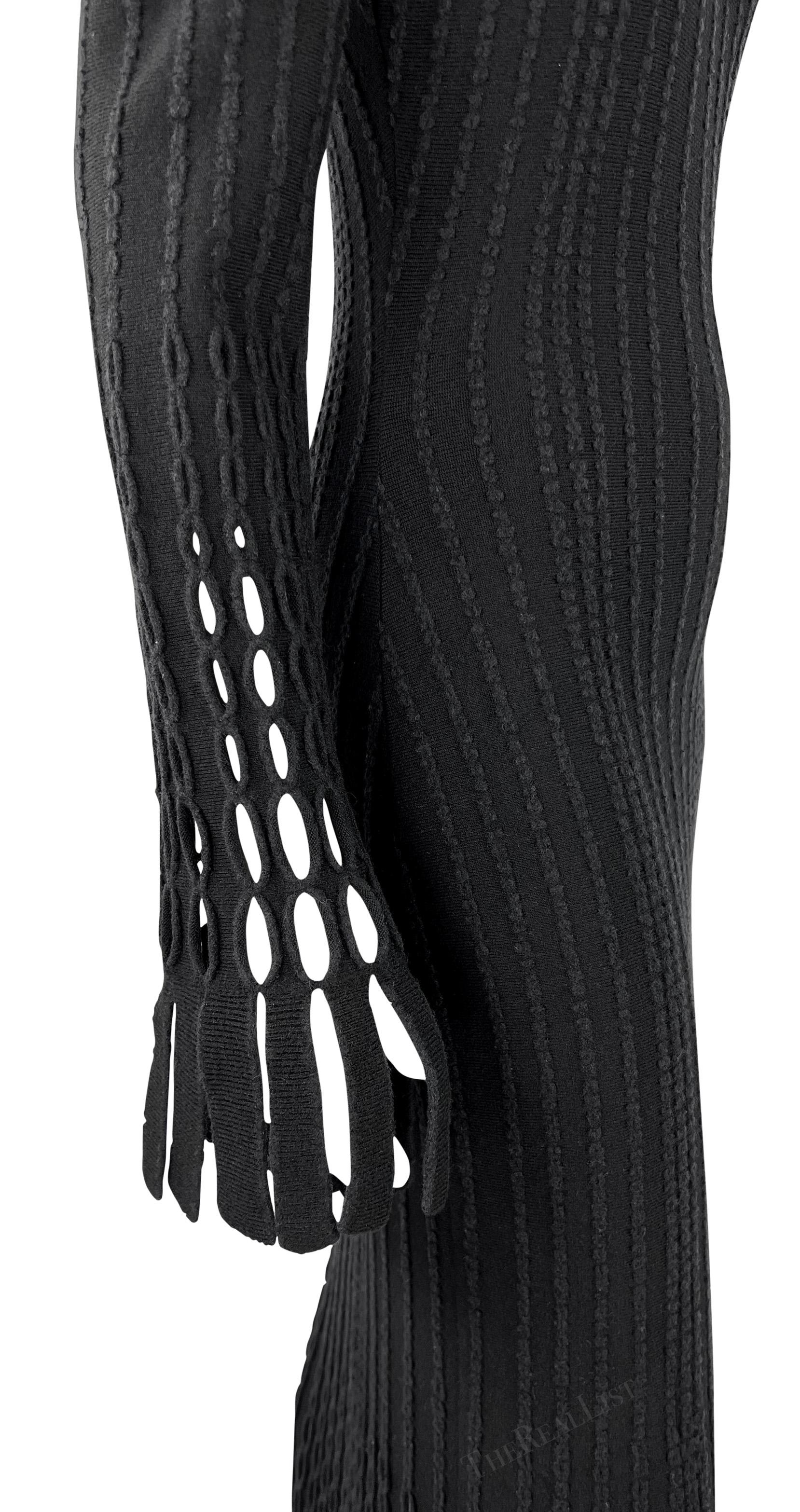 F/W 1993 Azzedine Alaïa Black Eyelet Fringe Knit Bodycon Full-Length Dress For Sale 1