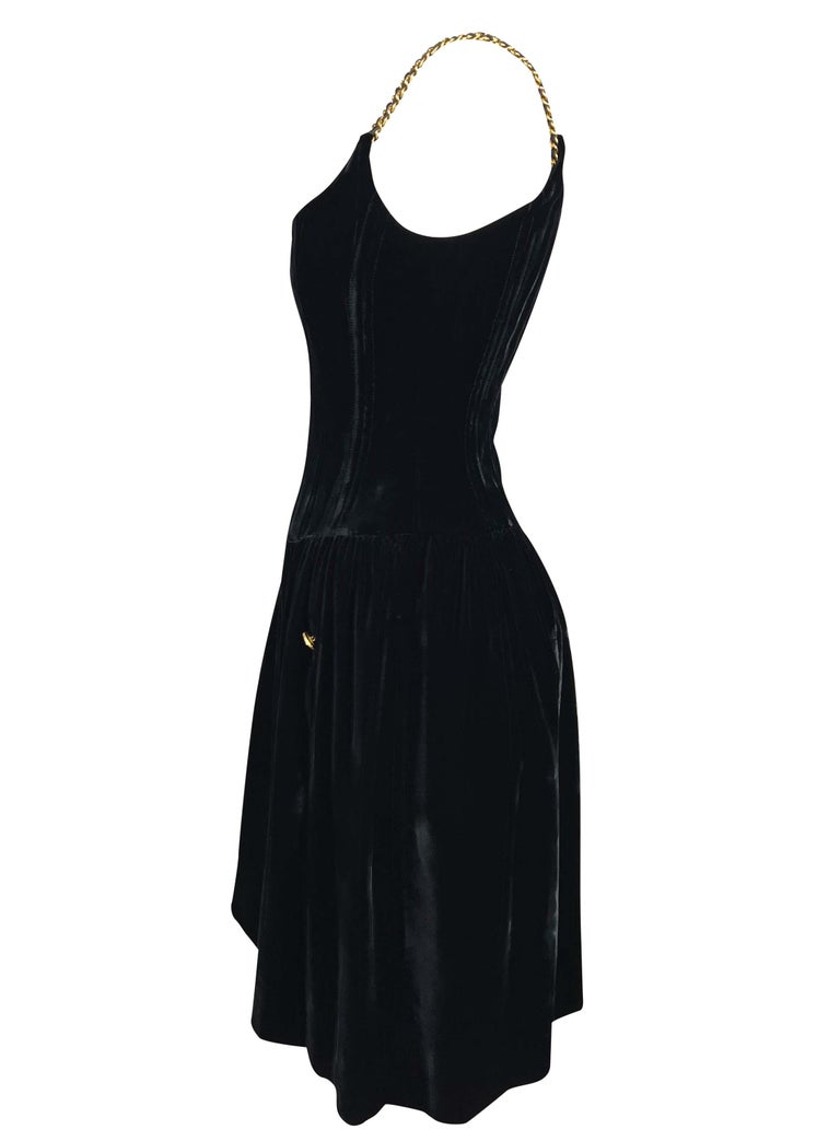 93A, 1993 Fall Chanel Vintage Velvet corset Chiffon Gown Dress FR 36 U –  HelensChanel