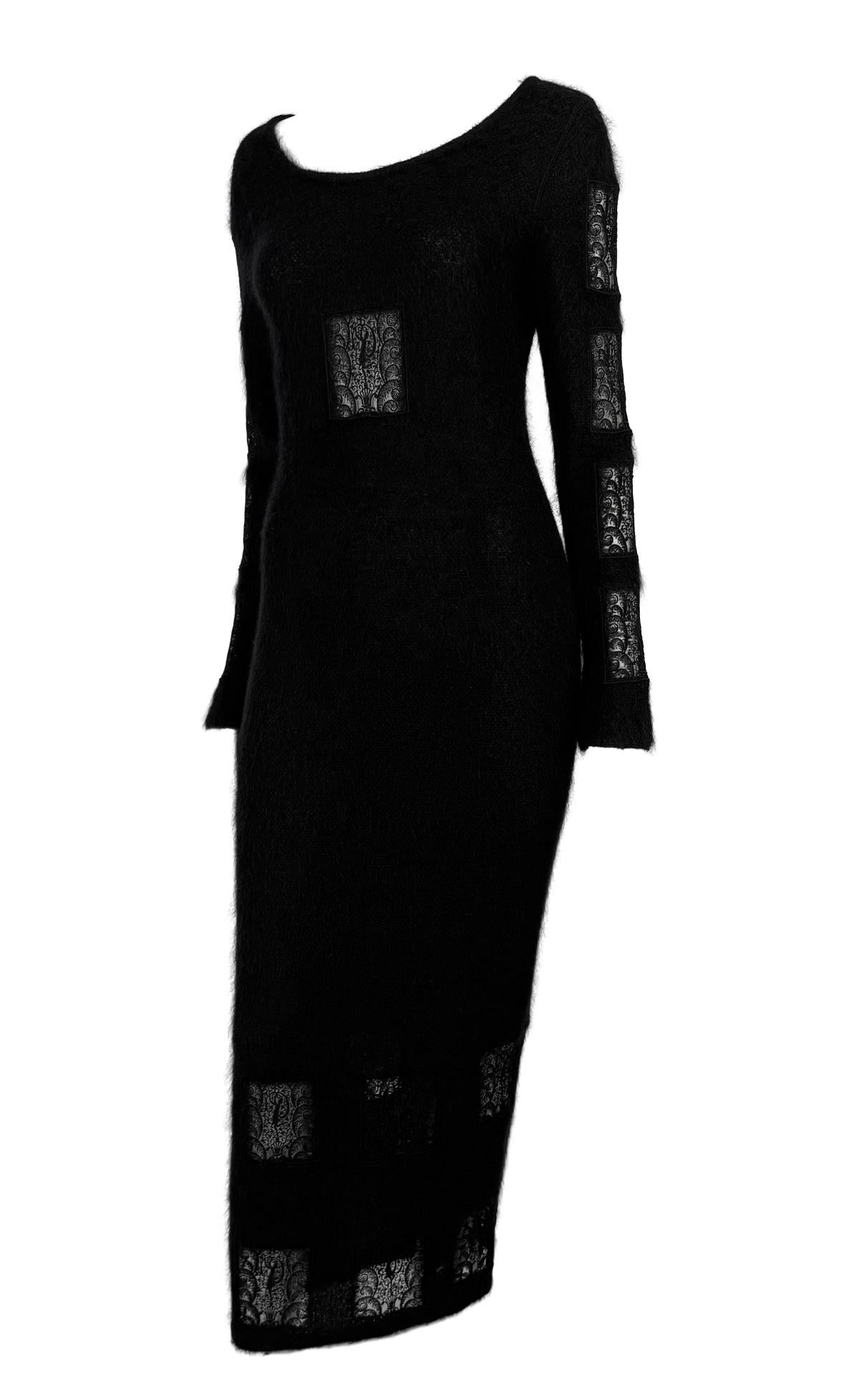 F/W 1993 Chloé by Karl Lagerfeld Kate Moss Runway Black Knit Mohair Lace Dress For Sale 1