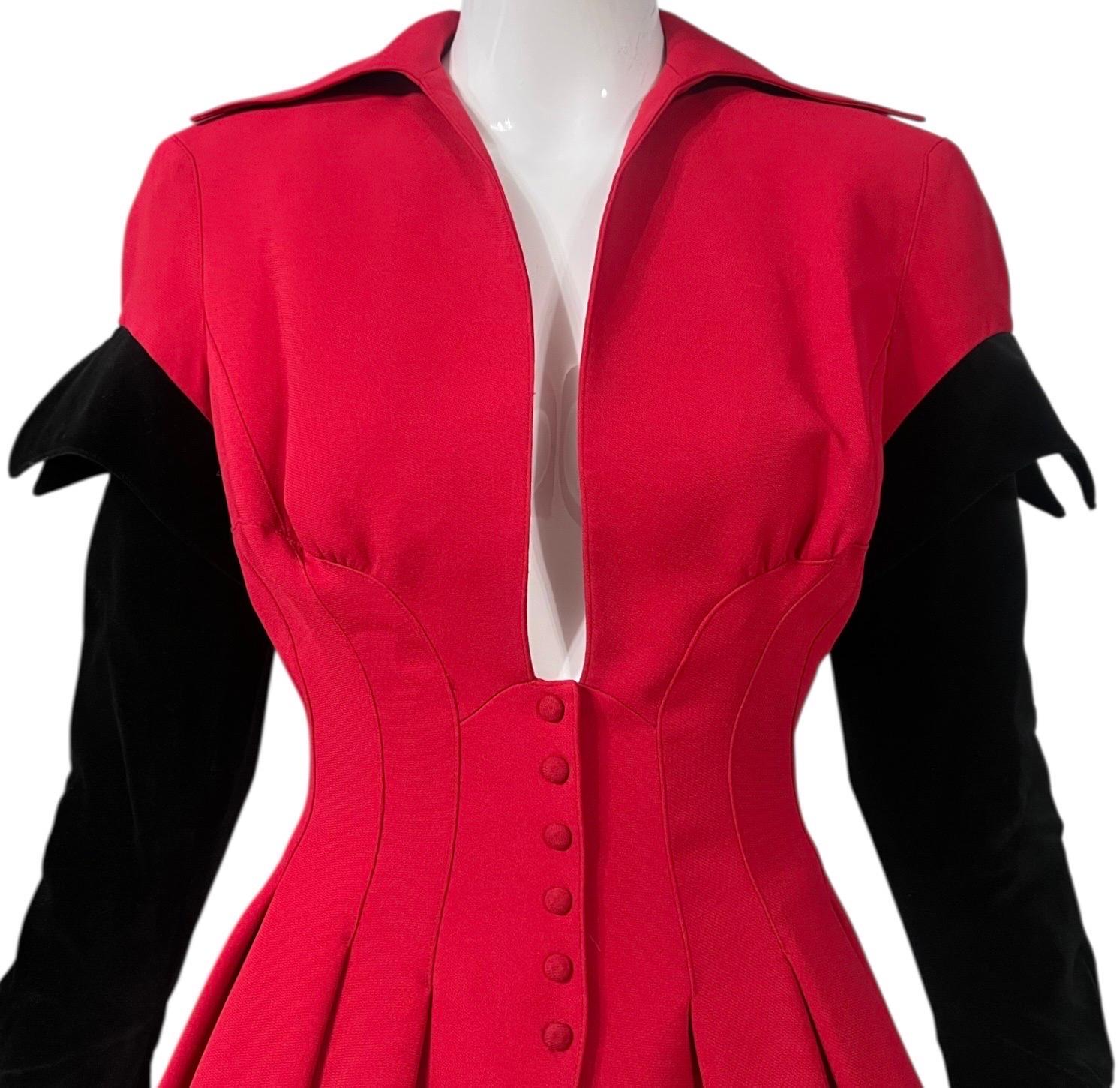 F/W 1993 Thierry Mugler Strukturierte Jacke aus rotem Schößchen-Samt im Angebot 2