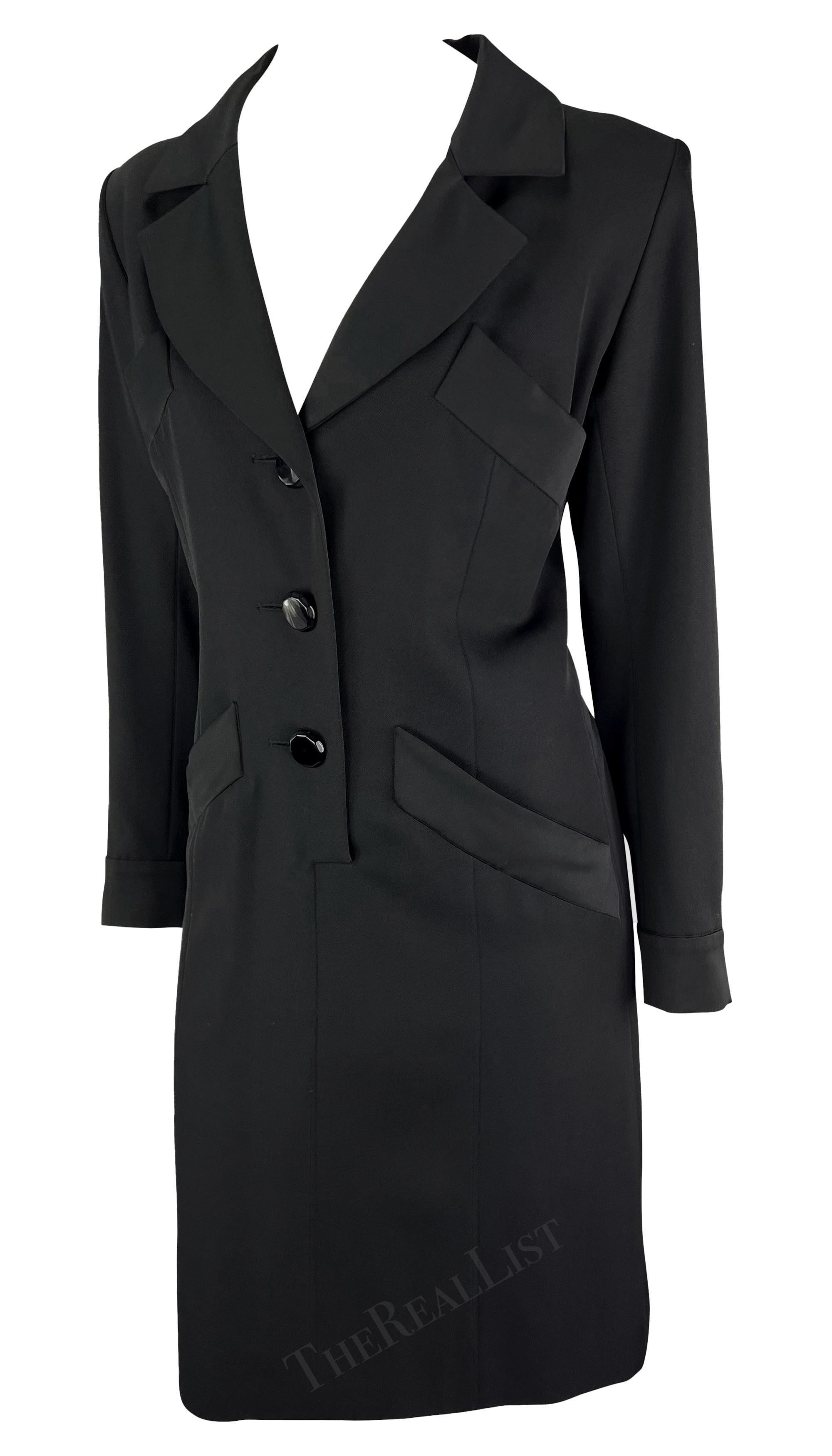 H/W 1993 Yves Saint Laurent Laufsteg Schwarzes Smoking-Hemdkleid im Zustand „Hervorragend“ im Angebot in West Hollywood, CA