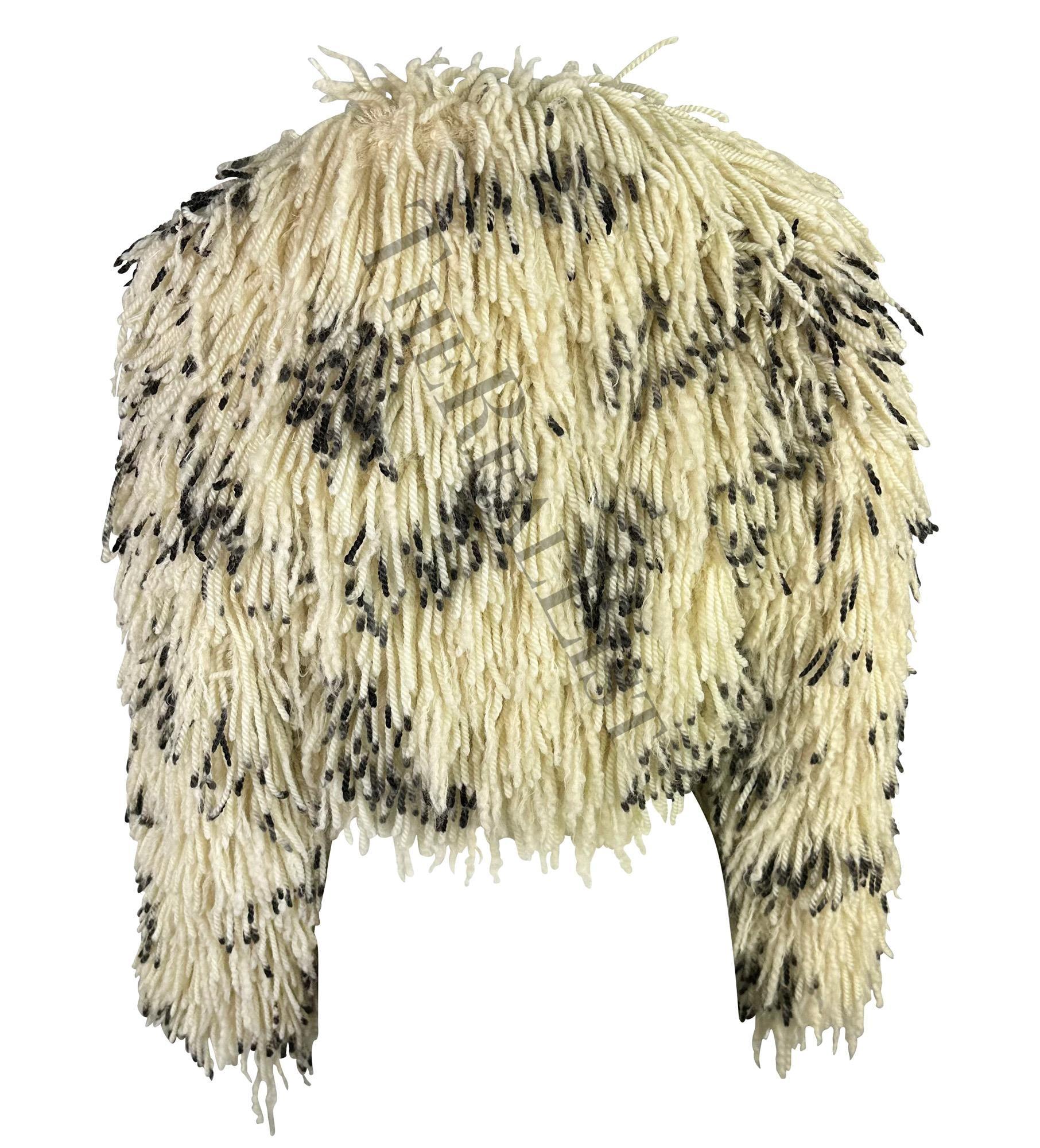 Manteau boléro court à franges blanc et noir Atelier Versace Haute Couture, A/H 1994 Unisexe en vente