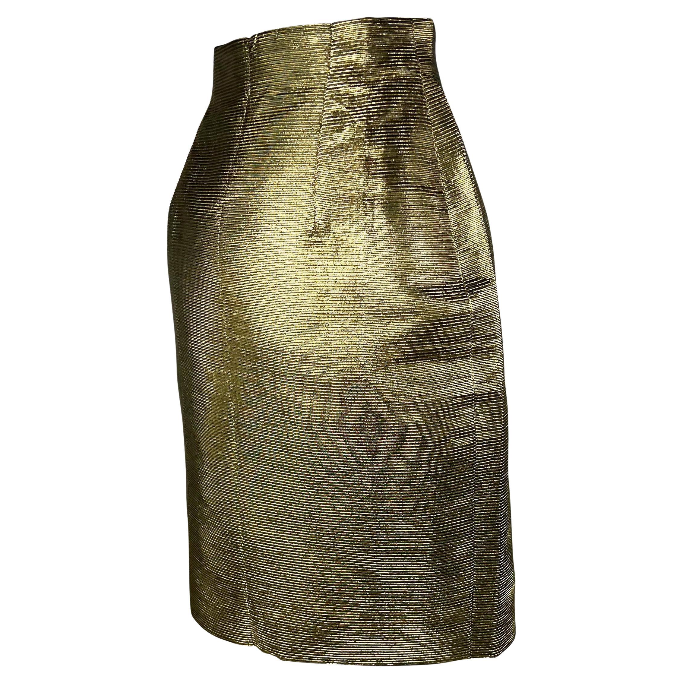 F/W 1994 Gianni Versace Gold Ribbed Lurex Medusa Skirt Cropped Jacket Set For Sale 5