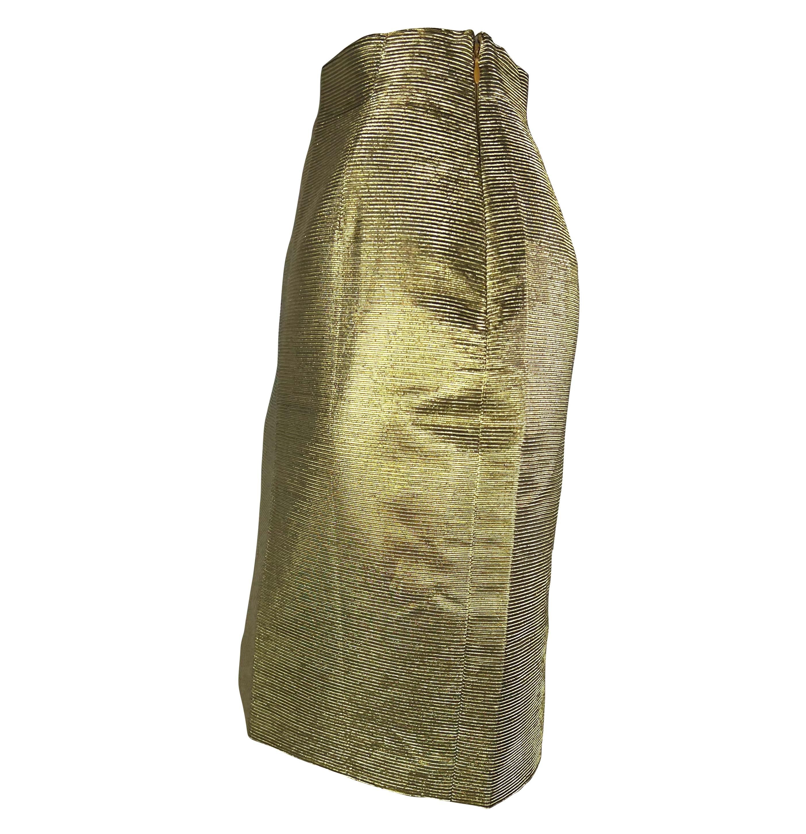F/W 1994 Gianni Versace Gold Ribbed Lurex Medusa Skirt Cropped Jacket Set For Sale 4