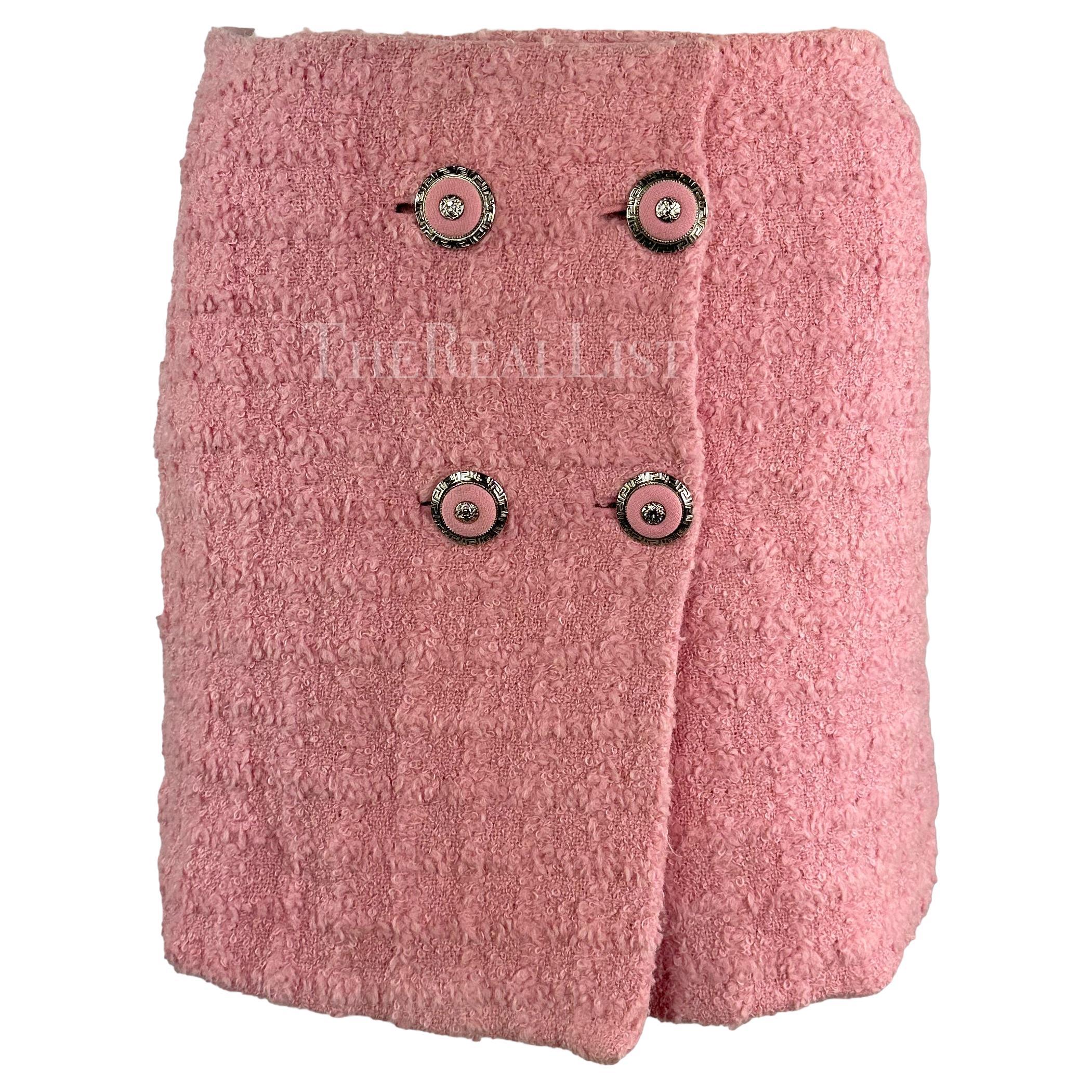 F/W 1994 Gianni Versace Pink Tweed Mini Skirt For Sale