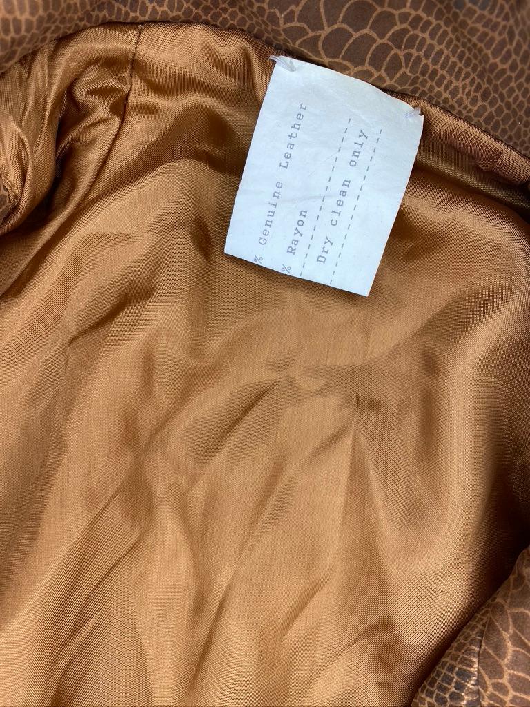 F/W 1994 Gianni Versace Python Print Brown Suede Medusa Zip Biker Jacket en vente 4