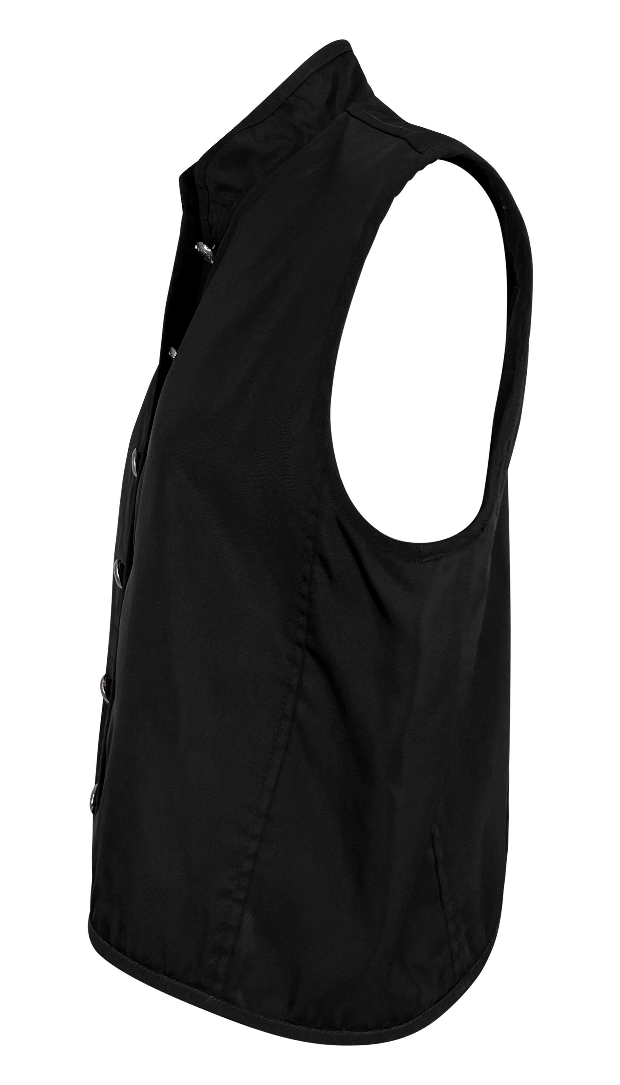 F/W 1994 Prada Black Nylon Sleeveless Vest Nehru Jacket In Excellent Condition For Sale In West Hollywood, CA