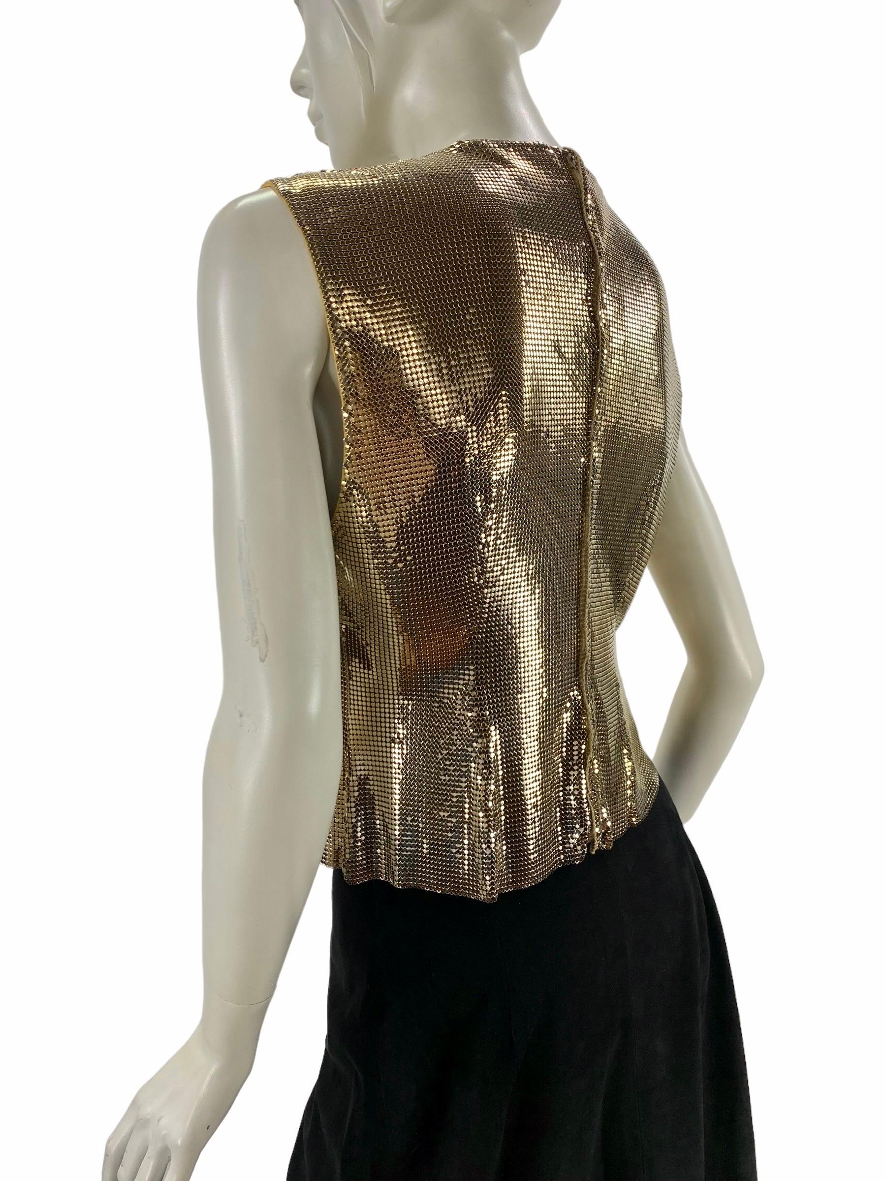 F/W 1994 Vintage Gianni Versace Couture Gold Metal Mesh Oroton Top In Excellent Condition For Sale In Montgomery, TX