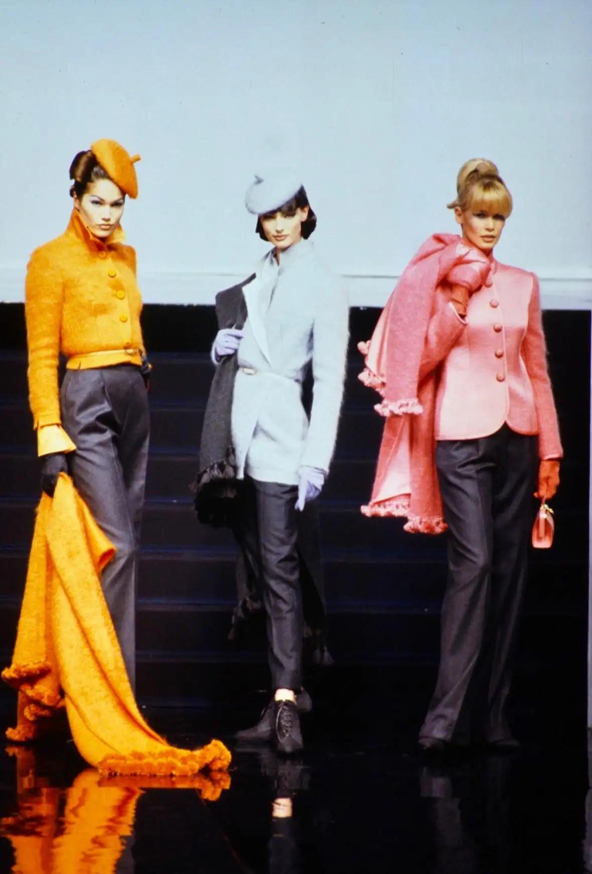F/W 1995 Christian Dior by Gianfranco Ferré Tangerine Orange Silk Mohair Jacket For Sale 8