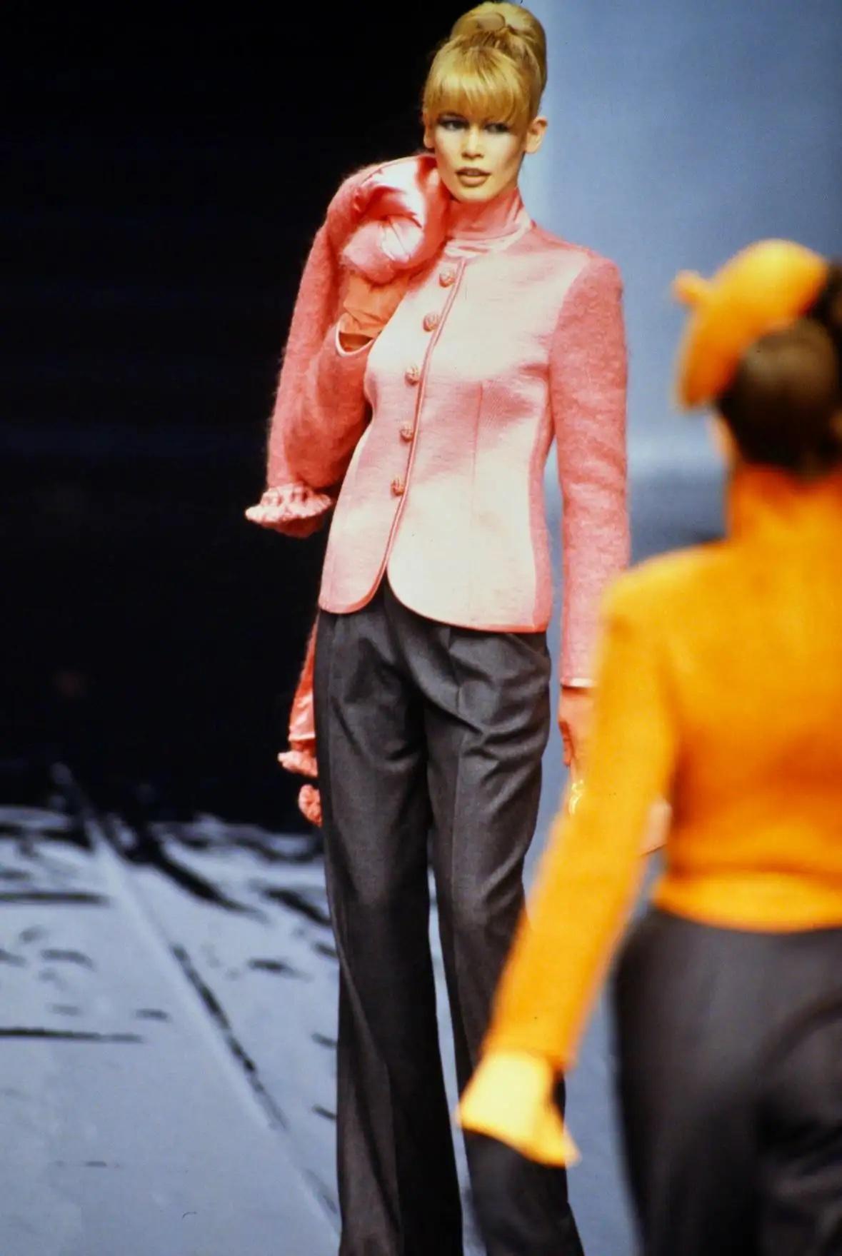 F/W 1995 Christian Dior by Gianfranco Ferré Tangerine Orange Silk Mohair Jacket In Fair Condition For Sale In Sheffield, GB