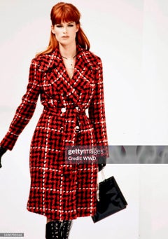 F/W 1995 Dolce & Gabbana Runway ID Bar Logo Chain Black Nylon Shoulder Bag