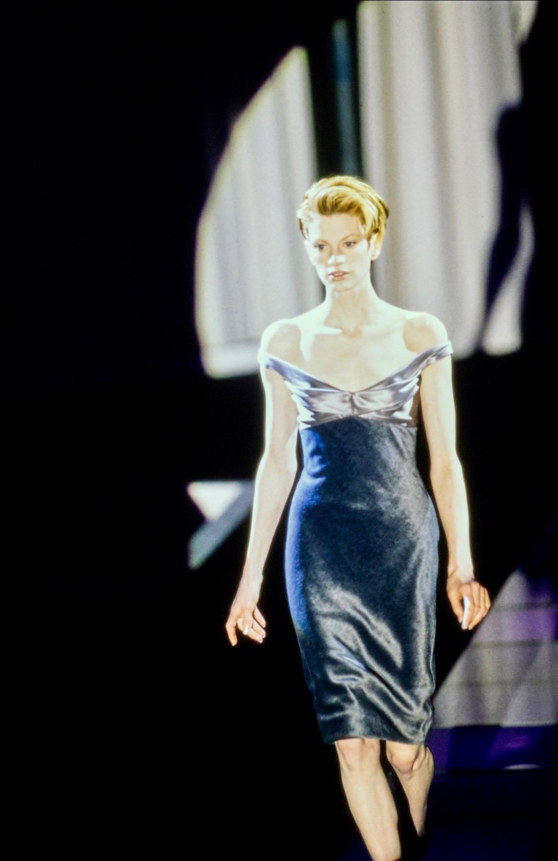 Gray F/W 1995 Gianni Versace Couture Runway Grey Pleated Silk Velvet Dress For Sale