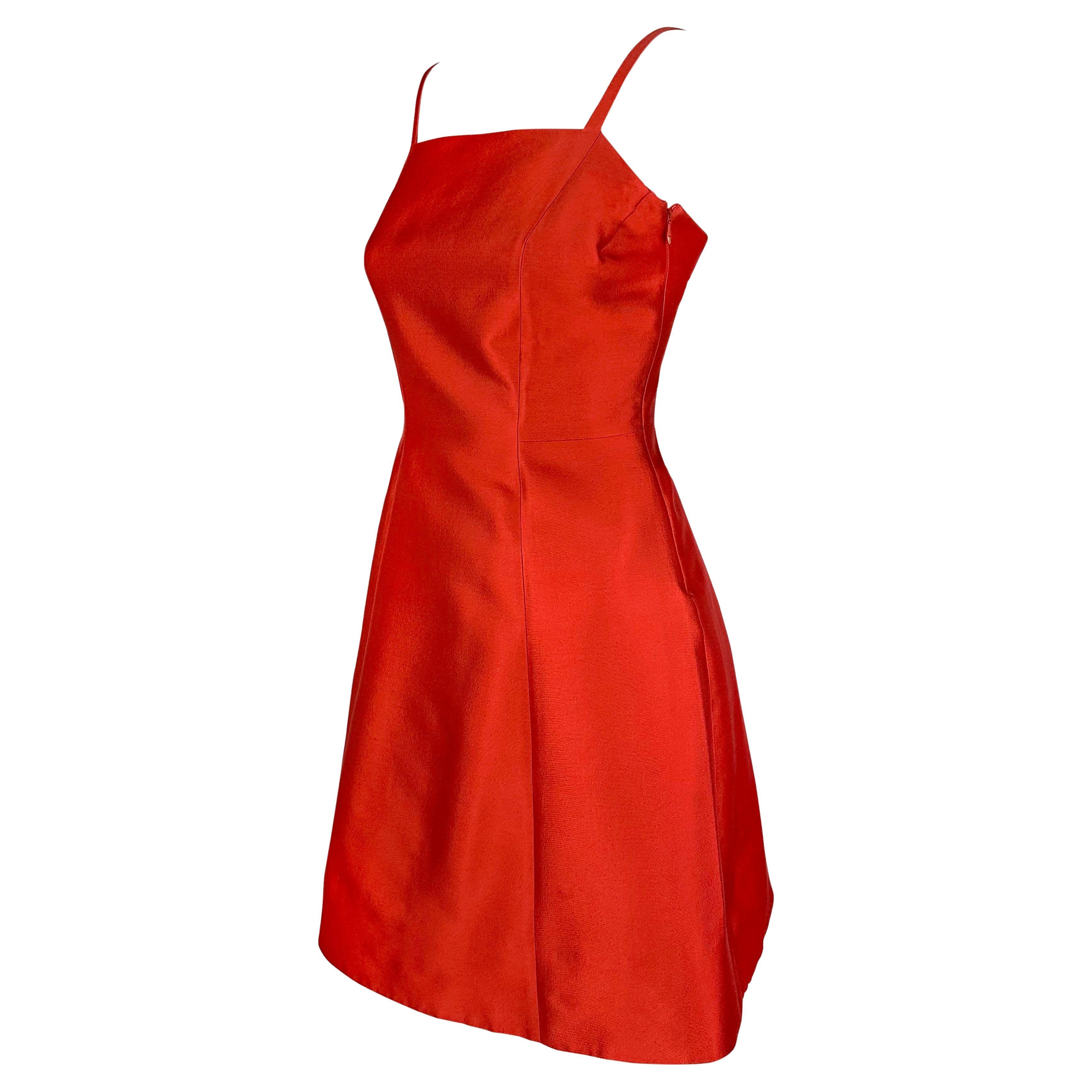 F/W 1995 Prada Kate Moss Runway Red Silk Wool Taffeta Flare Cocktail Dress In Excellent Condition In West Hollywood, CA