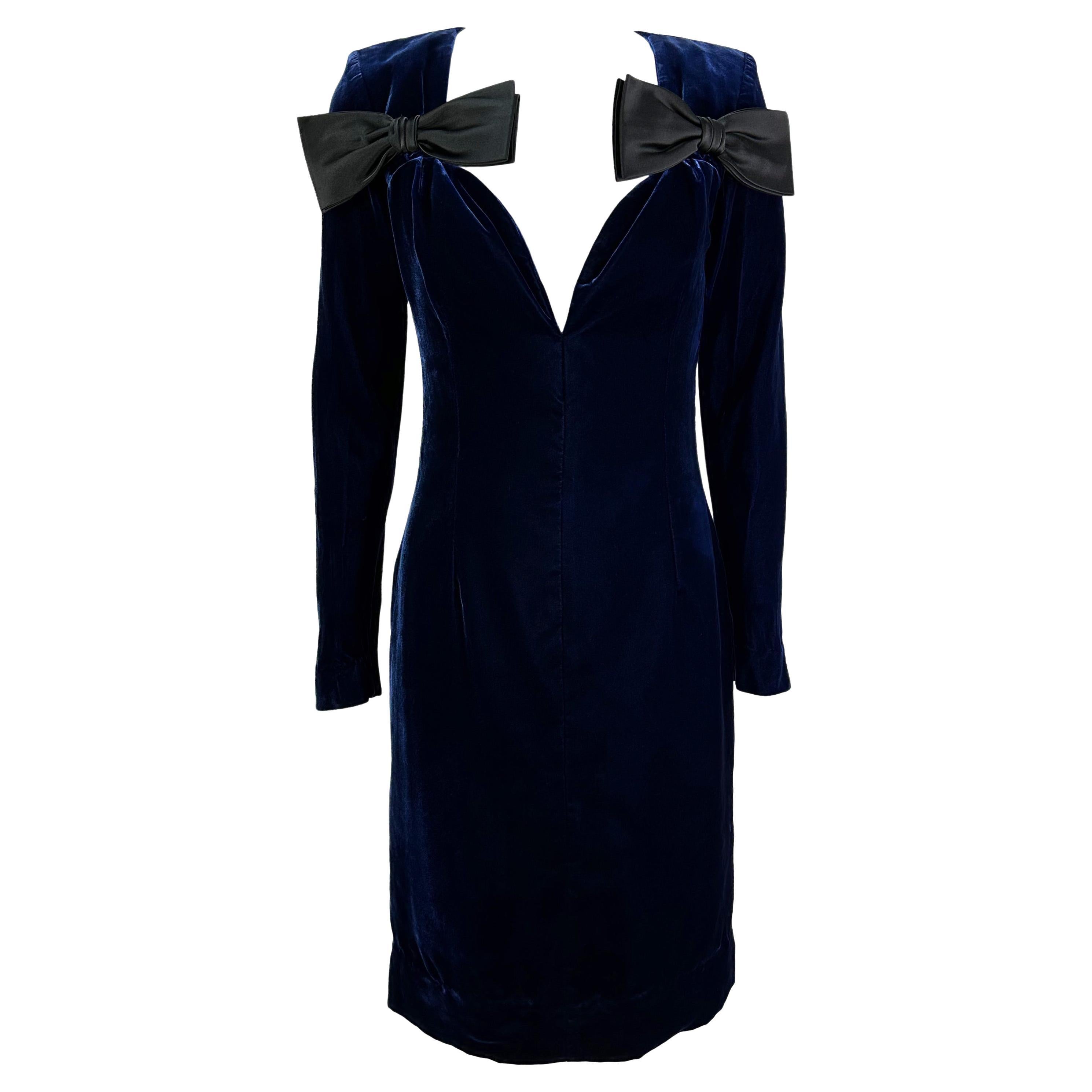F/W 1995 Yves Saint Laurent Runway Deep Blue Velvet Plunging Bow Mini Dress For Sale