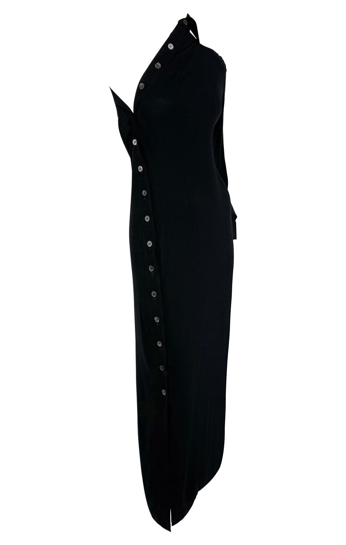 Noir Ann Demeulemeester Runway A/H 1996 - Robe noire asymétrique boutonnée à col boutonné en vente