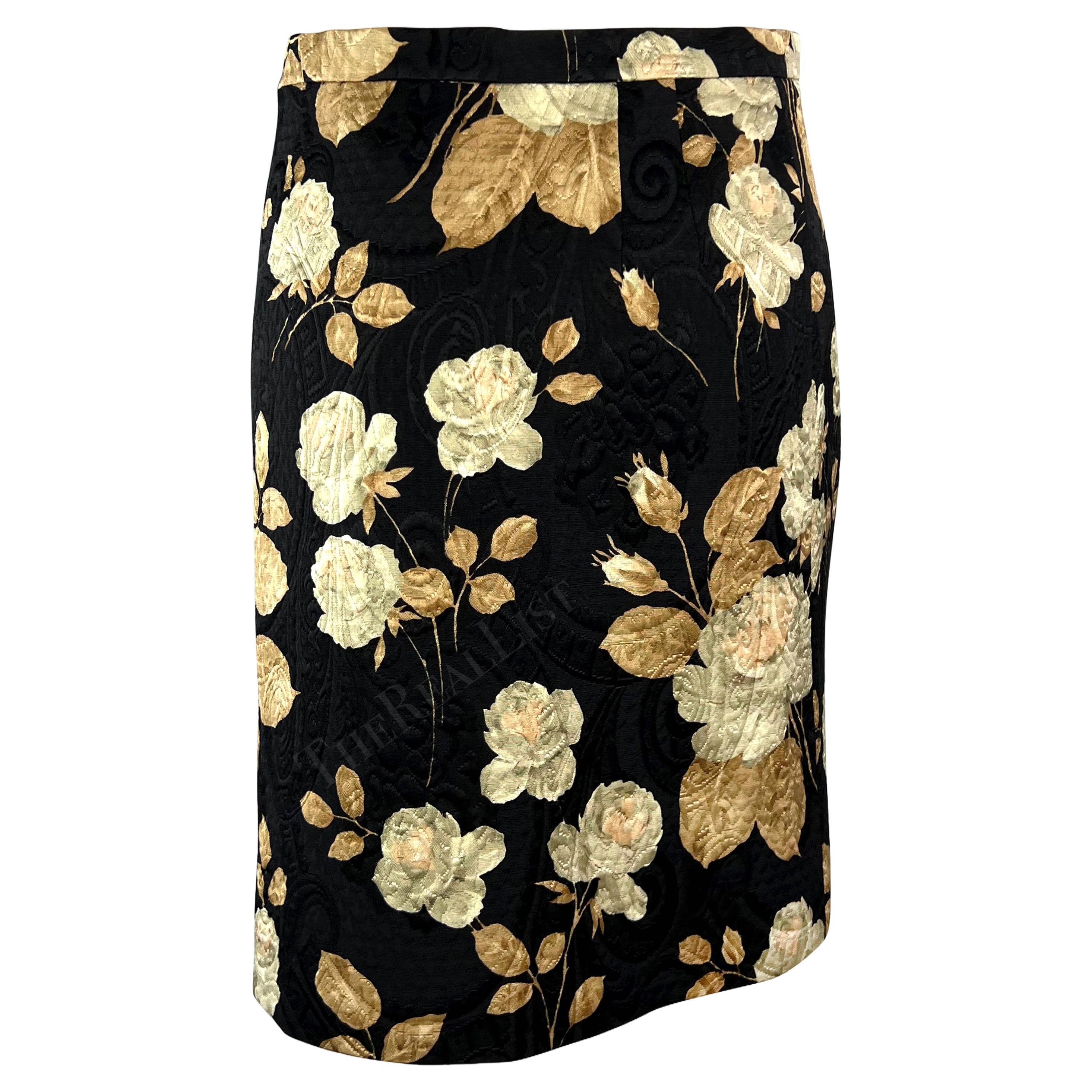 F/W 1996 Dolce & Gabbana Black Floral Jacquard Textured Pencil Skirt  For Sale 1