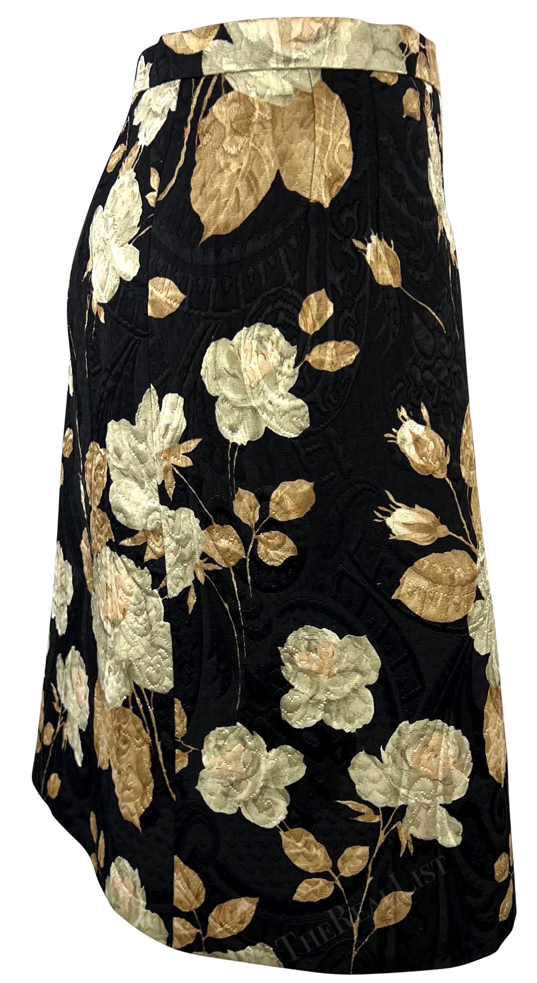 F/W 1996 Dolce & Gabbana Black Floral Jacquard Textured Pencil Skirt  For Sale 2