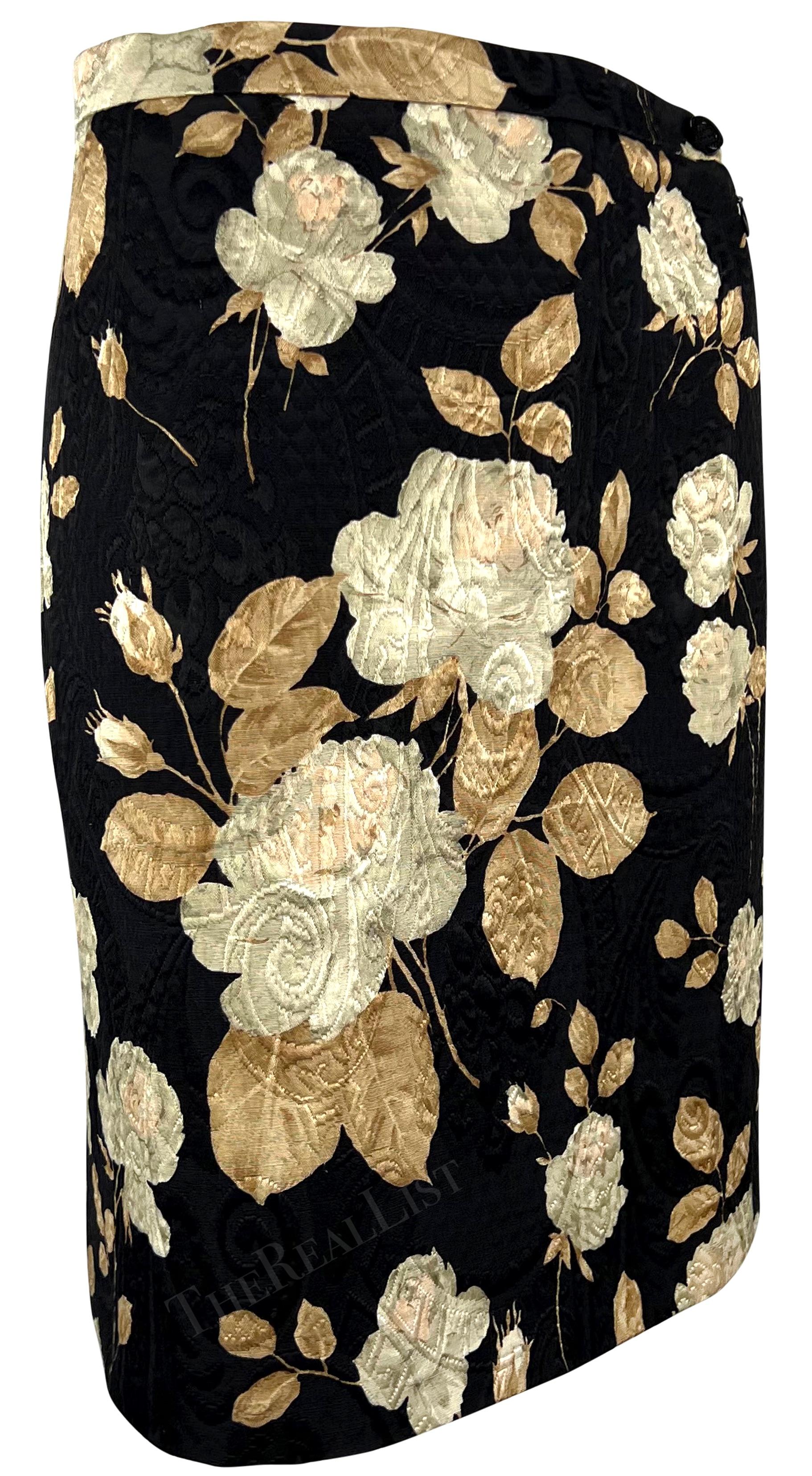 F/W 1996 Dolce & Gabbana Black Floral Jacquard Textured Pencil Skirt  For Sale 3