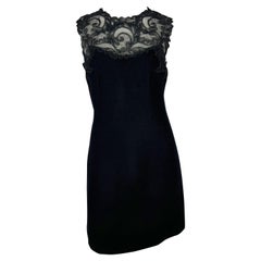 F/W 1996 Gianni Versace Couture Schwarzes Stretchkleid aus Wolle mit Spitzenbesatz